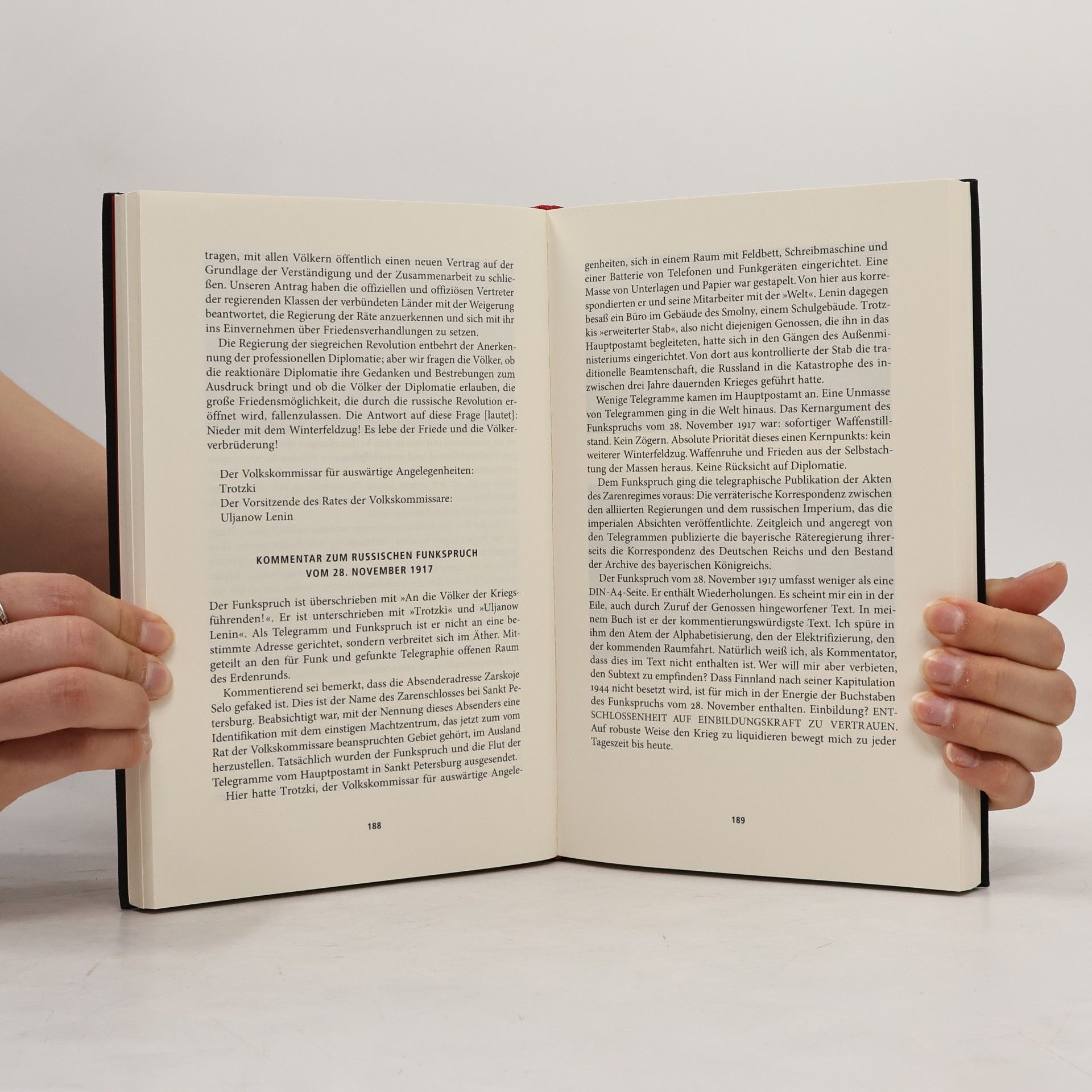 Alexander Kluge Das Buch der Kommentare. Unruhiger Garten der Seele
