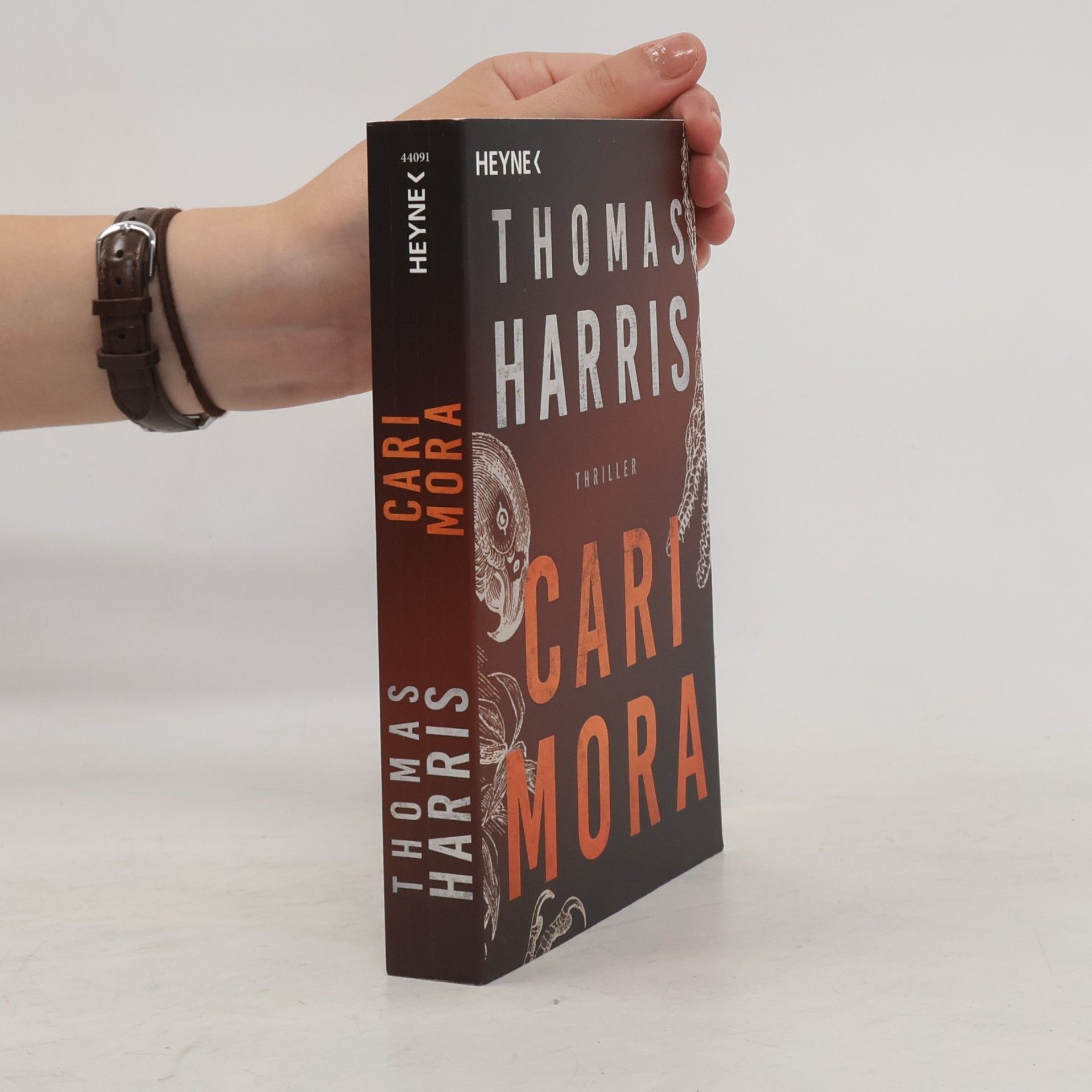 Thomas Harris Cari Mora