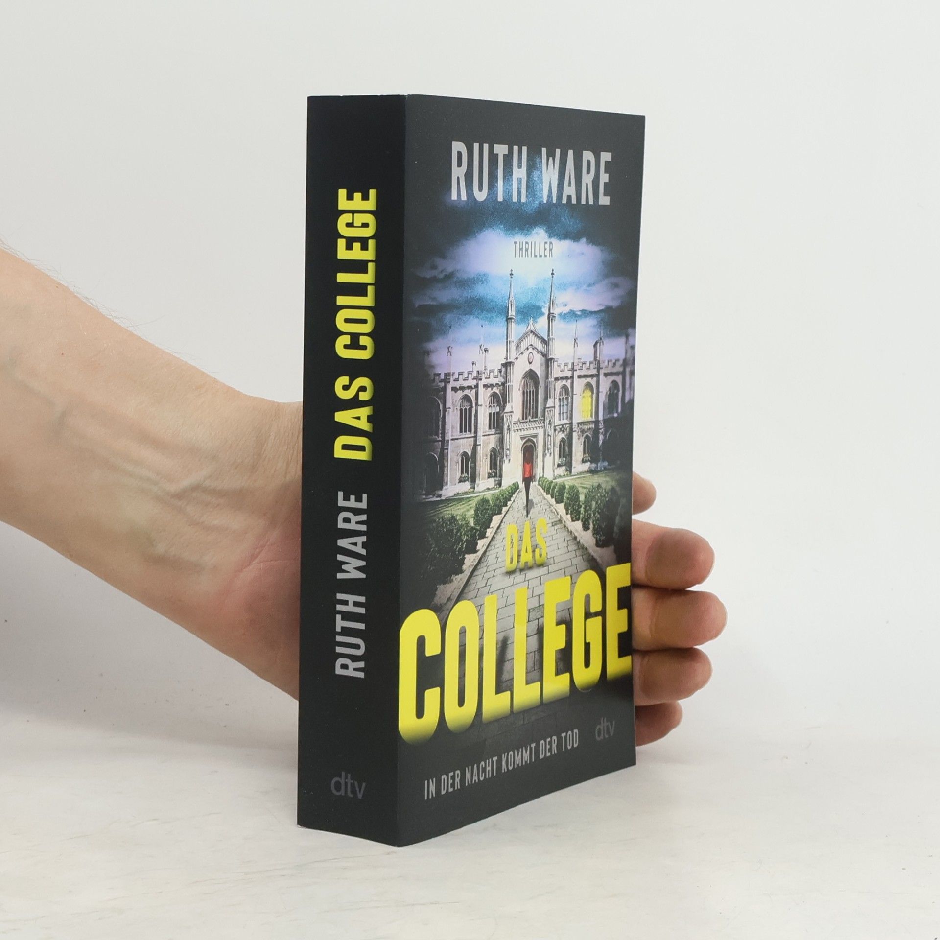 Ruth Ware Das College