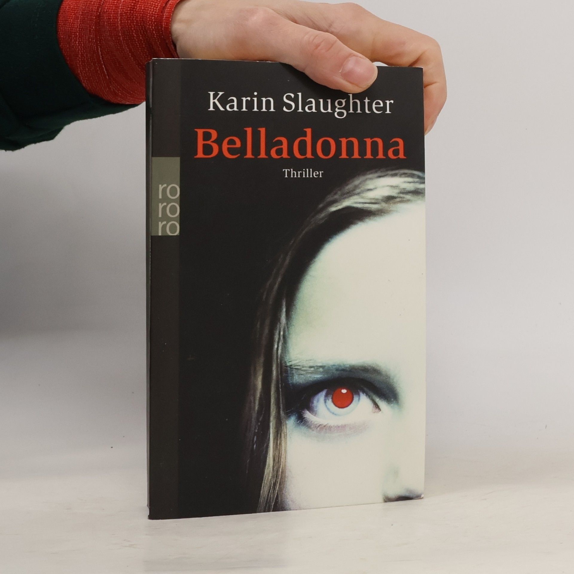 Karin Slaughter Belladonna
