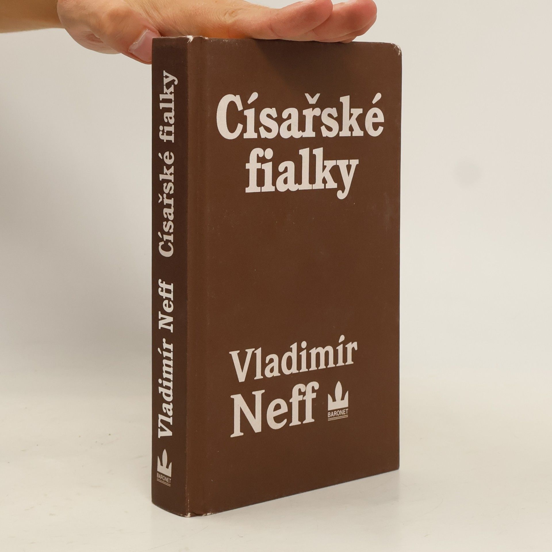 Vladimír Neff Císařské fialky