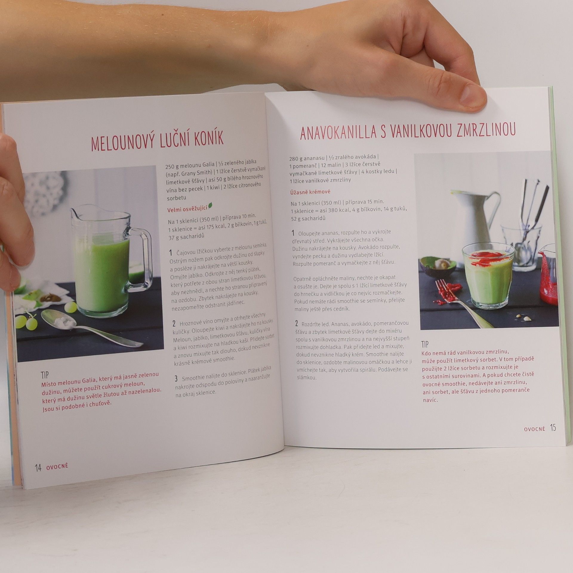 Tanja Dusy Smoothies : čerstvé šťávy z ovoce a zeleniny
