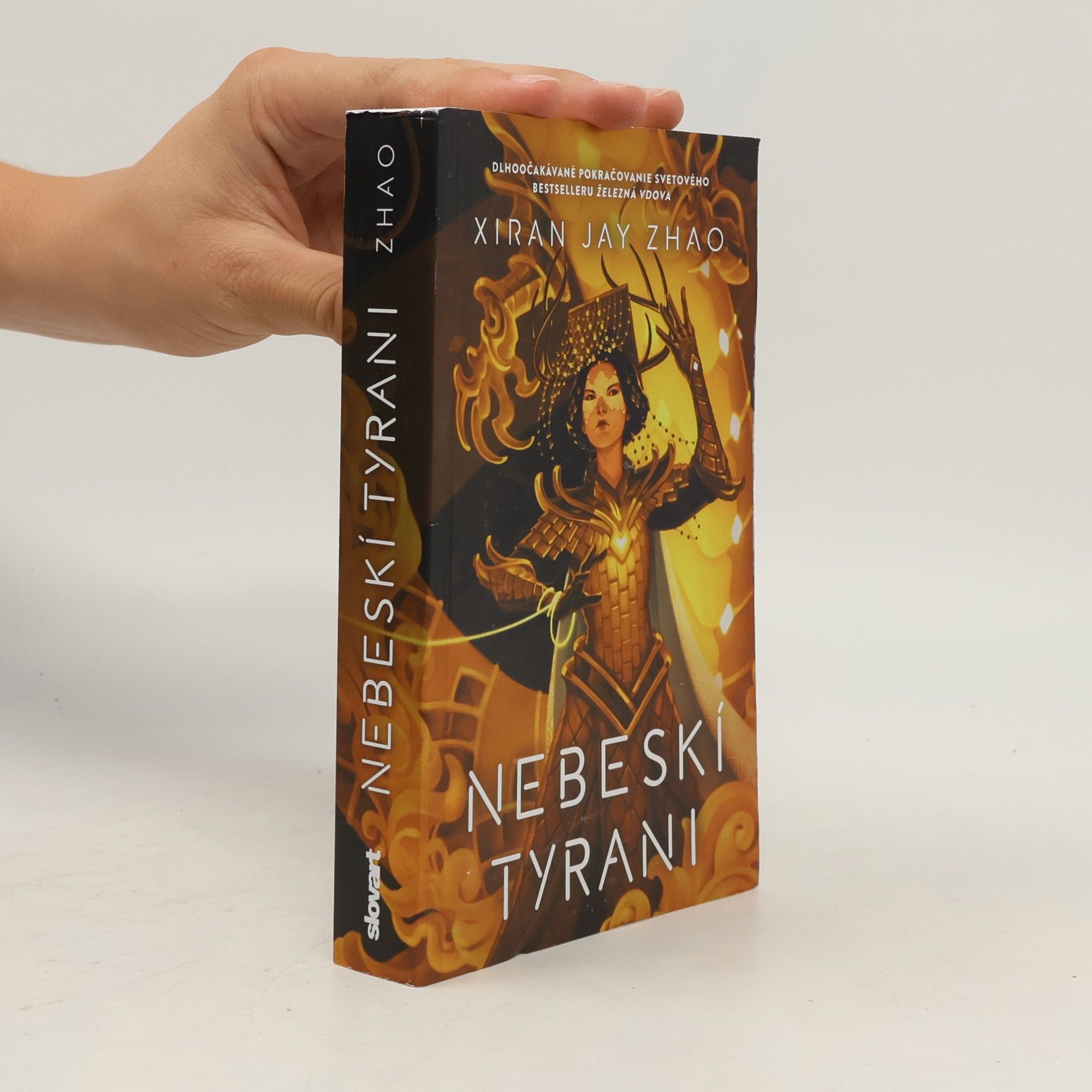 Xiran Jay Zhao Nebeskí tyrani