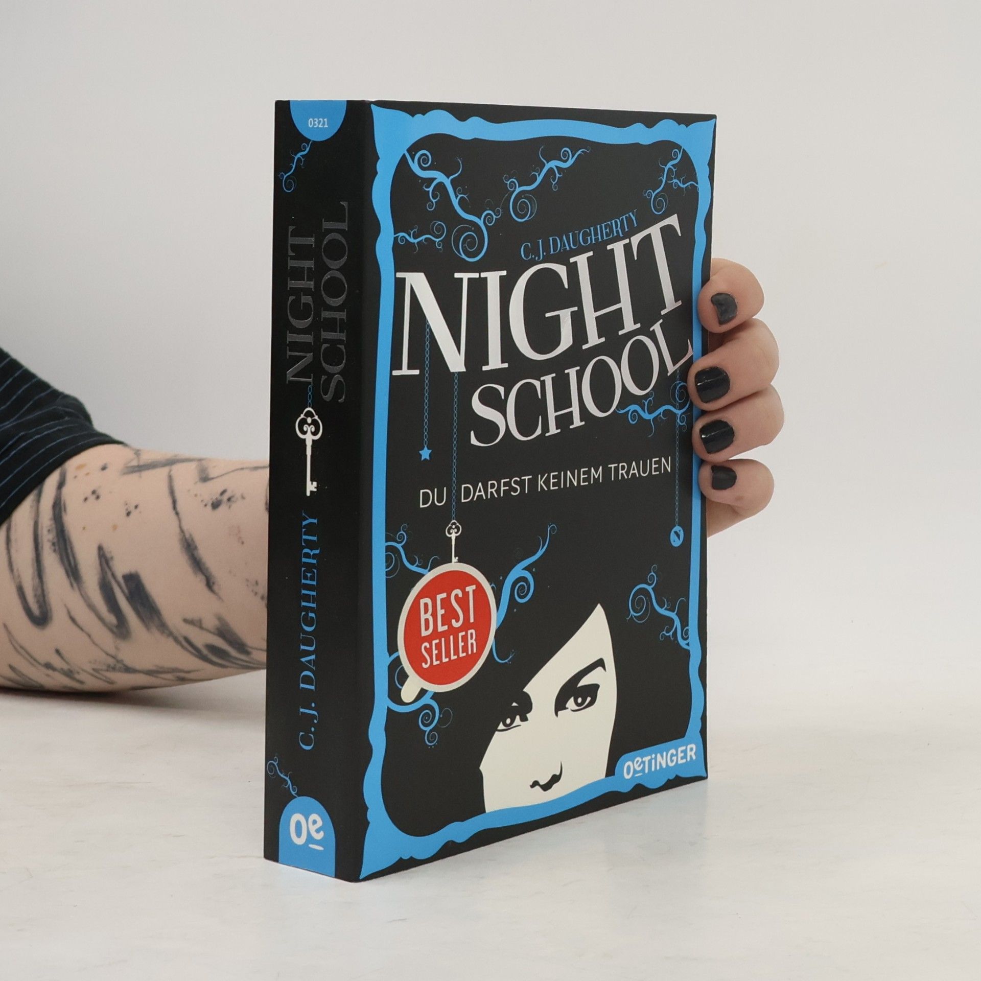 Christi Daugherty Night School 1. Du darfst keinem Trauen