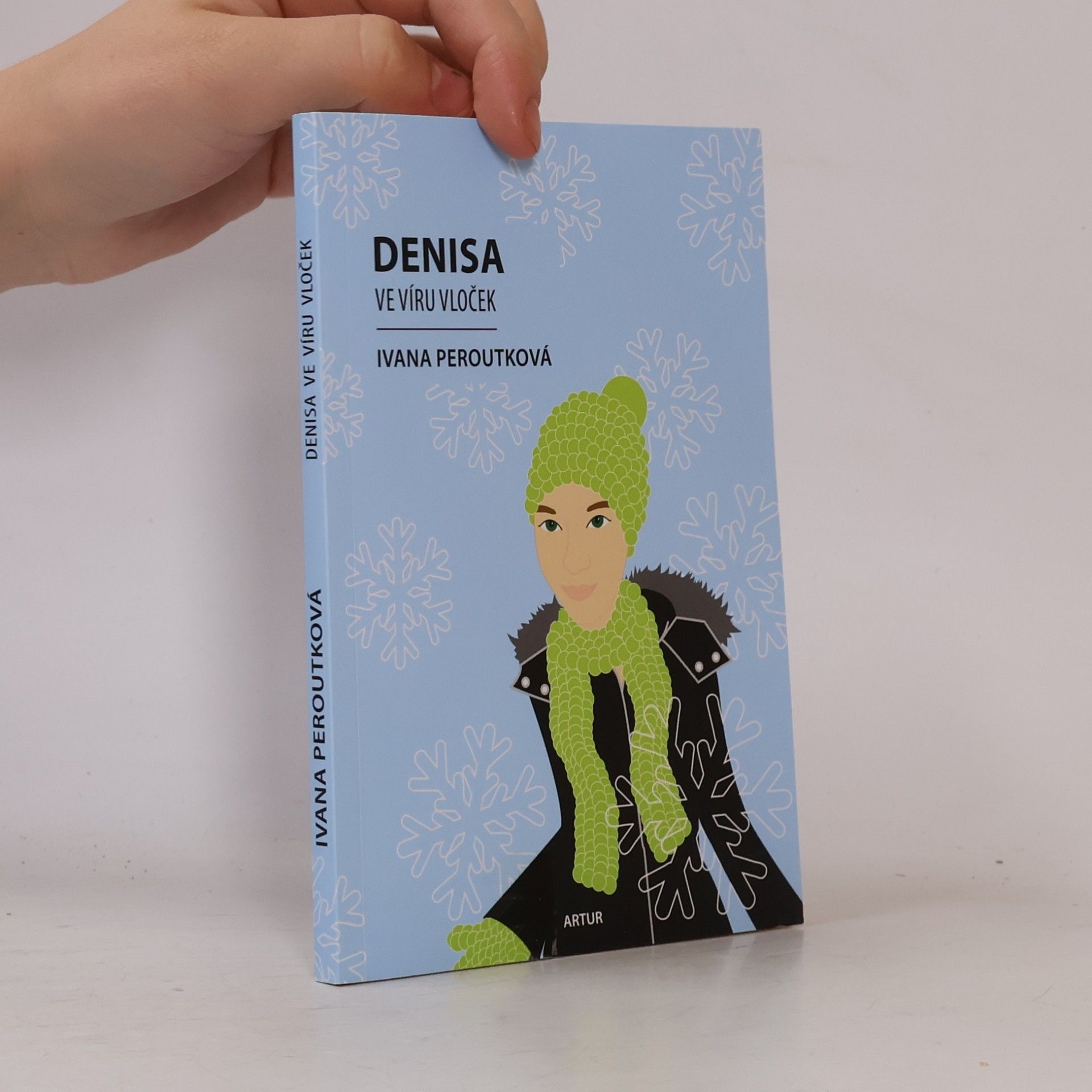 Denisa ve víru vloček