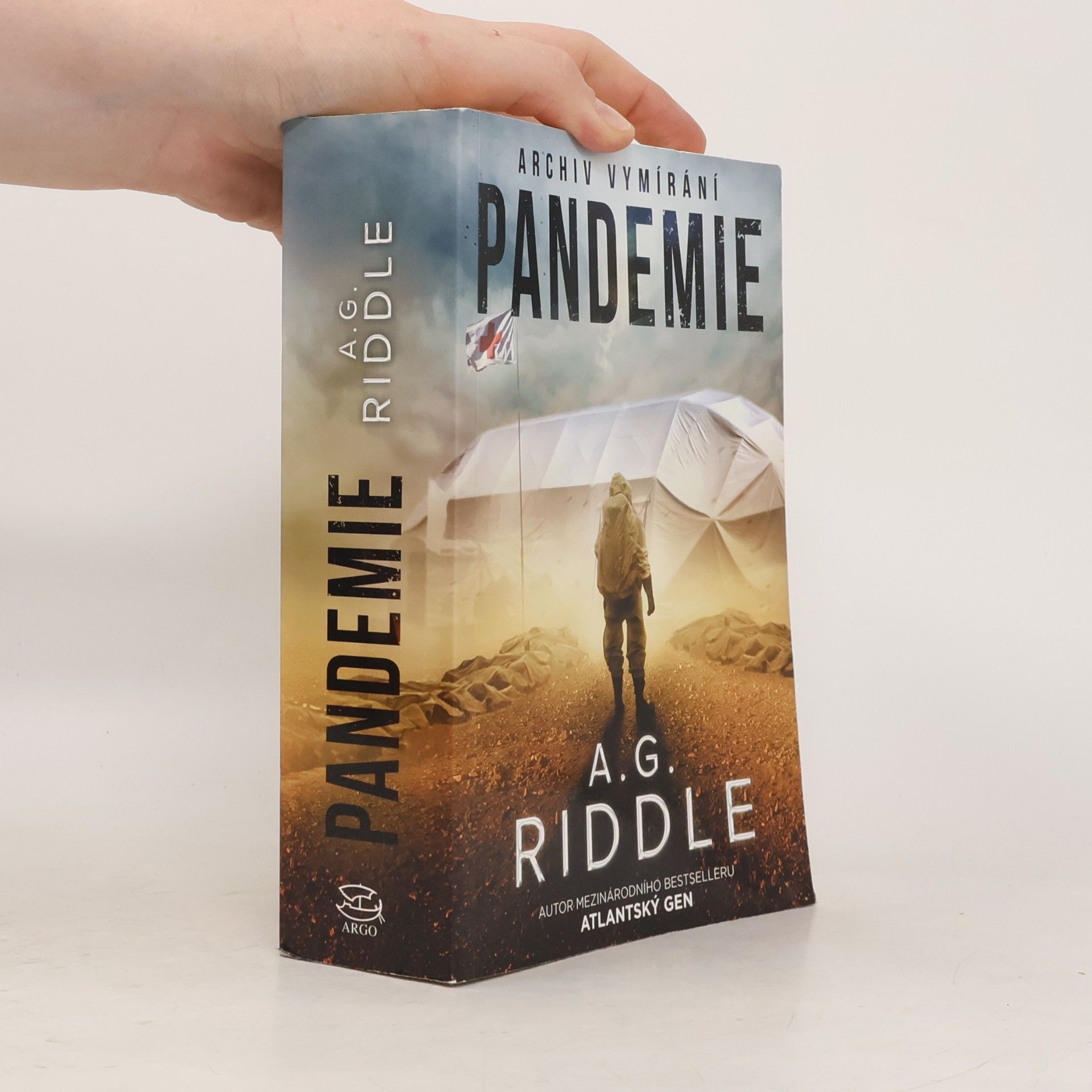 A. G. Riddle Archiv vymírání. Pandemie