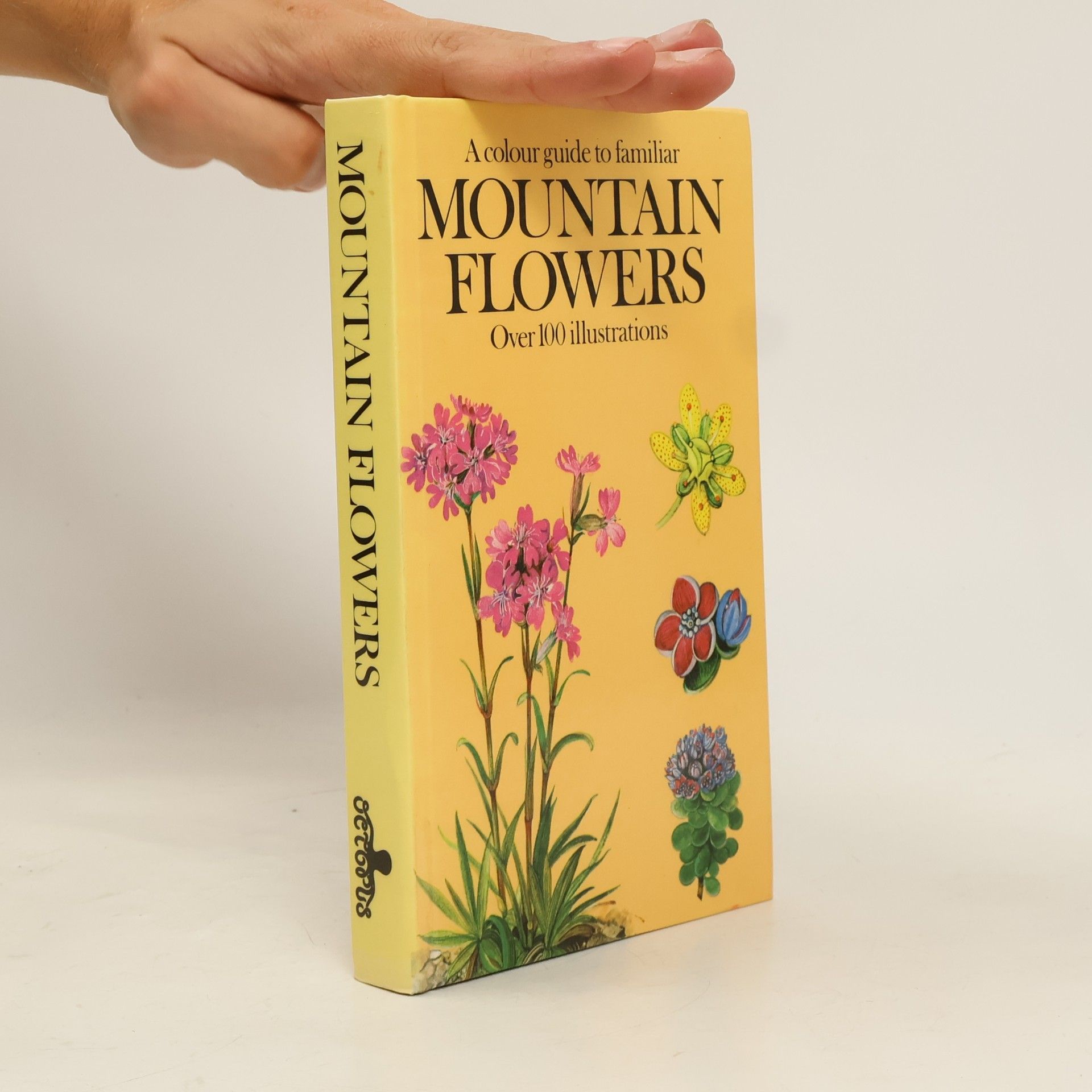 Bohumil Slavík A Colour Guide to Familiar Mountain Flowers