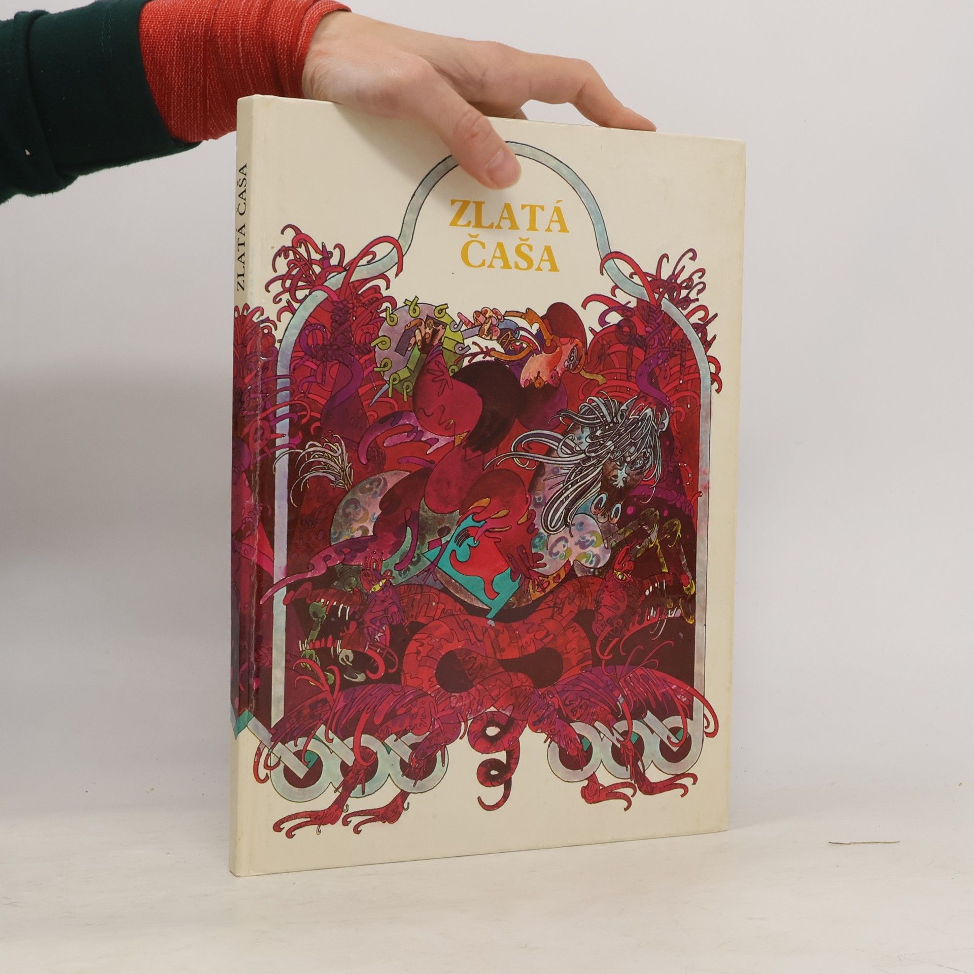 Autores varios Zlatá čaša