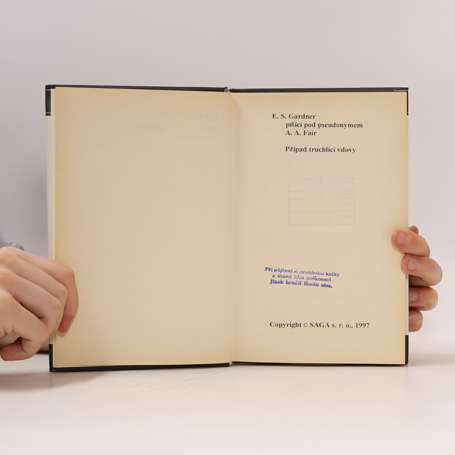 Erle Stanley Gardner Případ truchlící vdovy