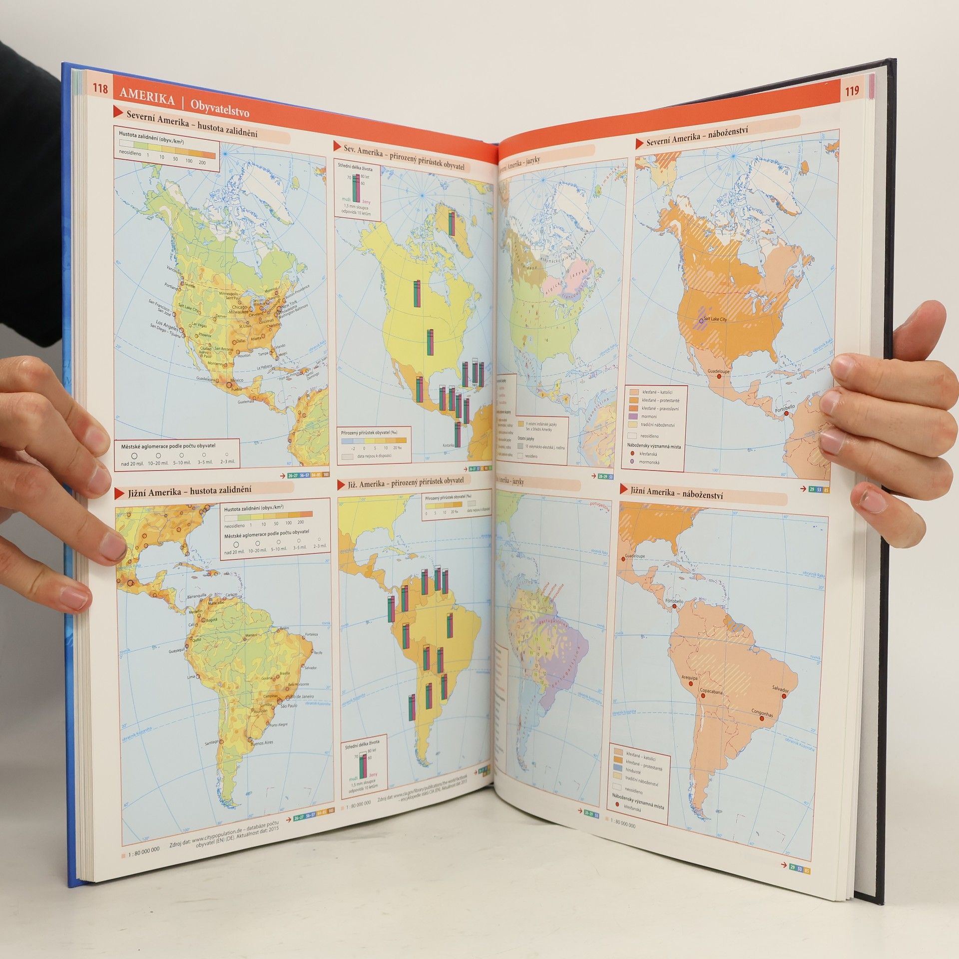 Autorenkollektiv Školní atlas světa