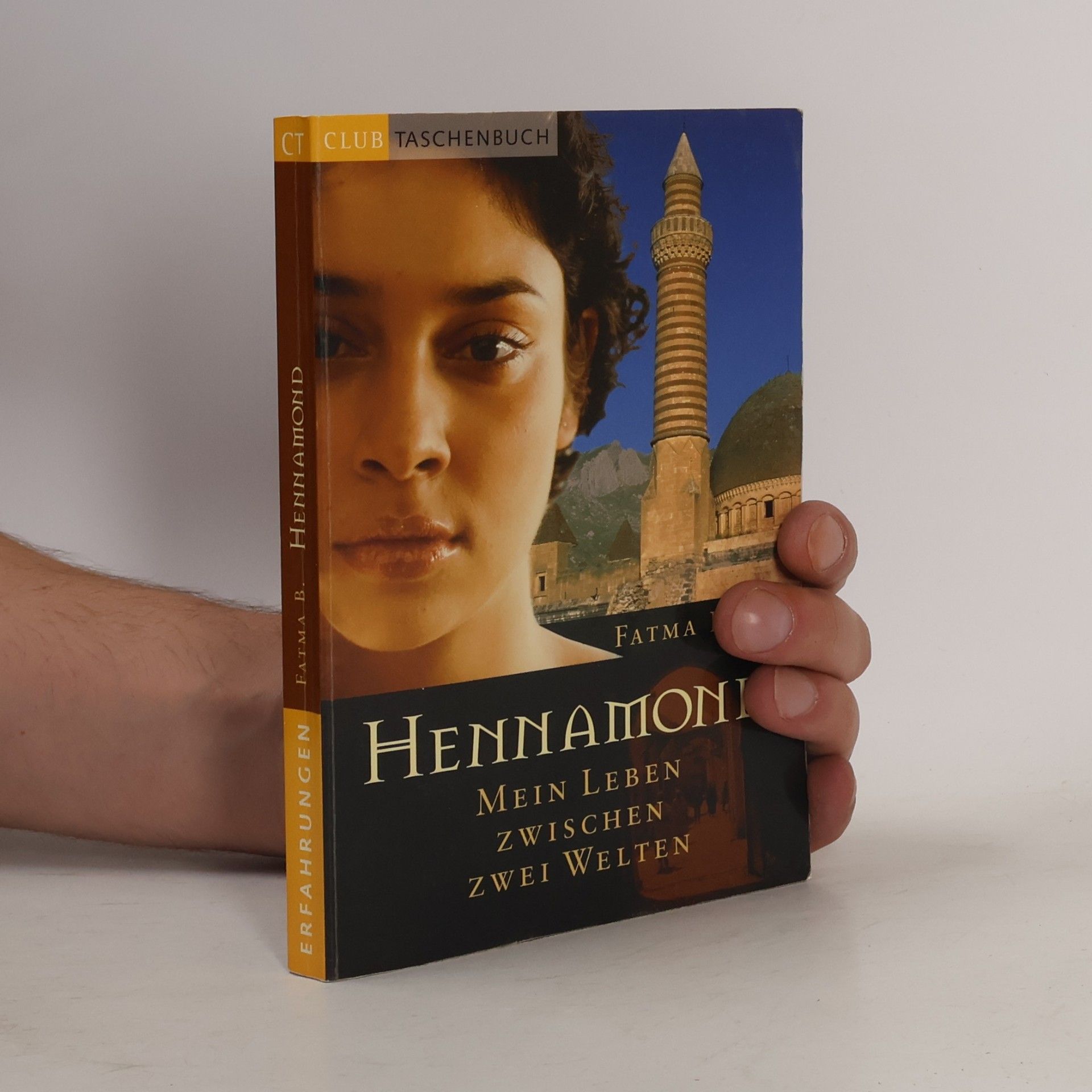 Fatma B Hennamond