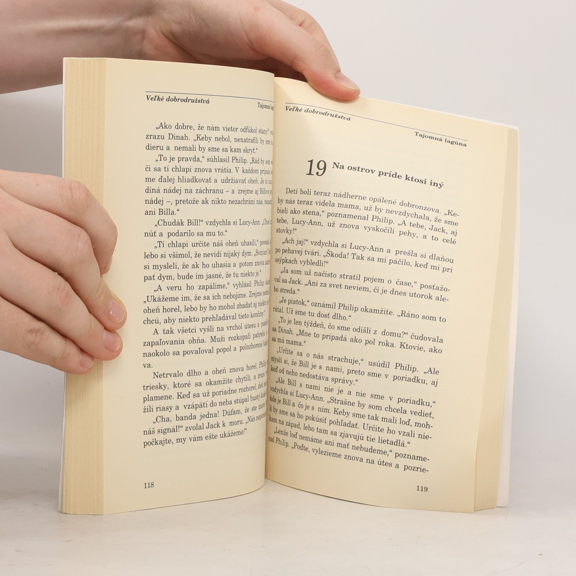Enid Blyton Tajomná lagúna