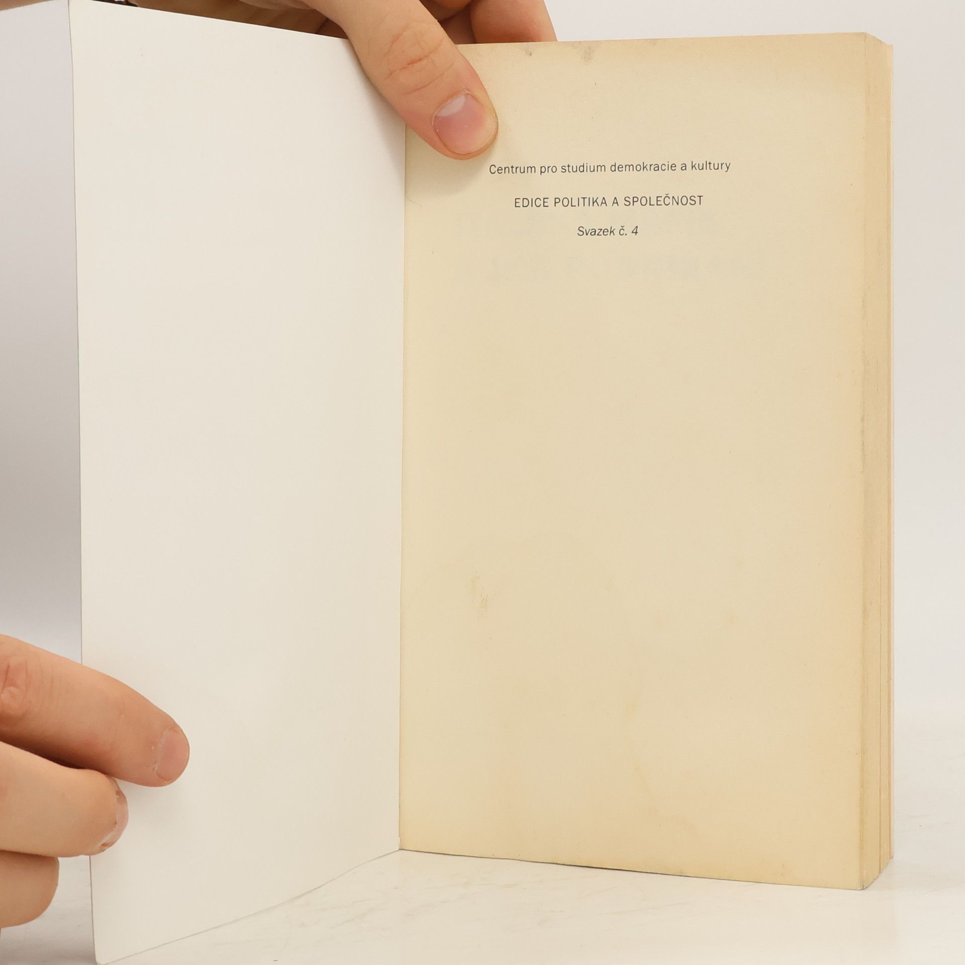 Pino Arlacchi Italská mafie a její podnikání