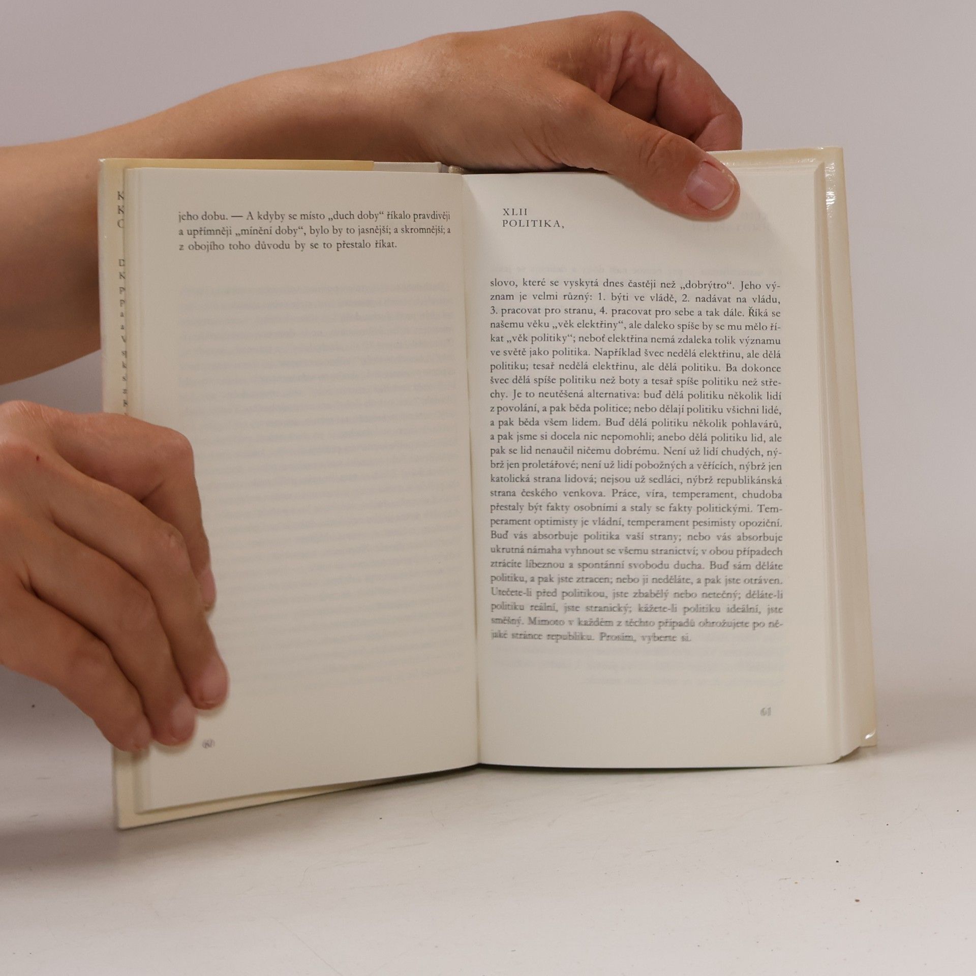 Karel Čapek Kritika slov. O věcech obecných, čili, Zóon politikon