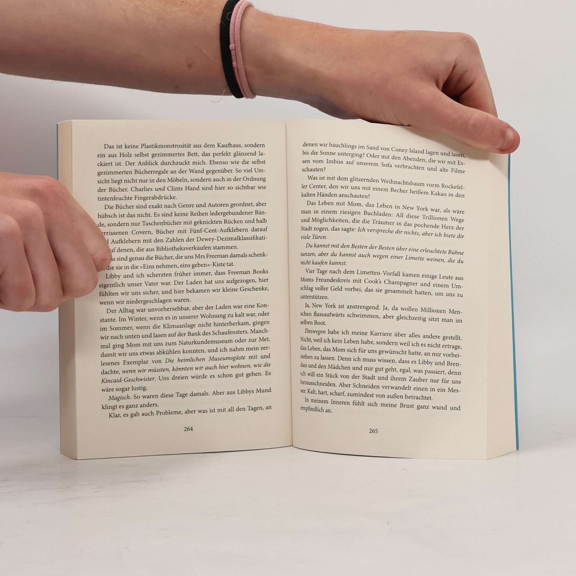 Emily Henry Book Lovers - Die Liebe steckt zwischen den Zeilen