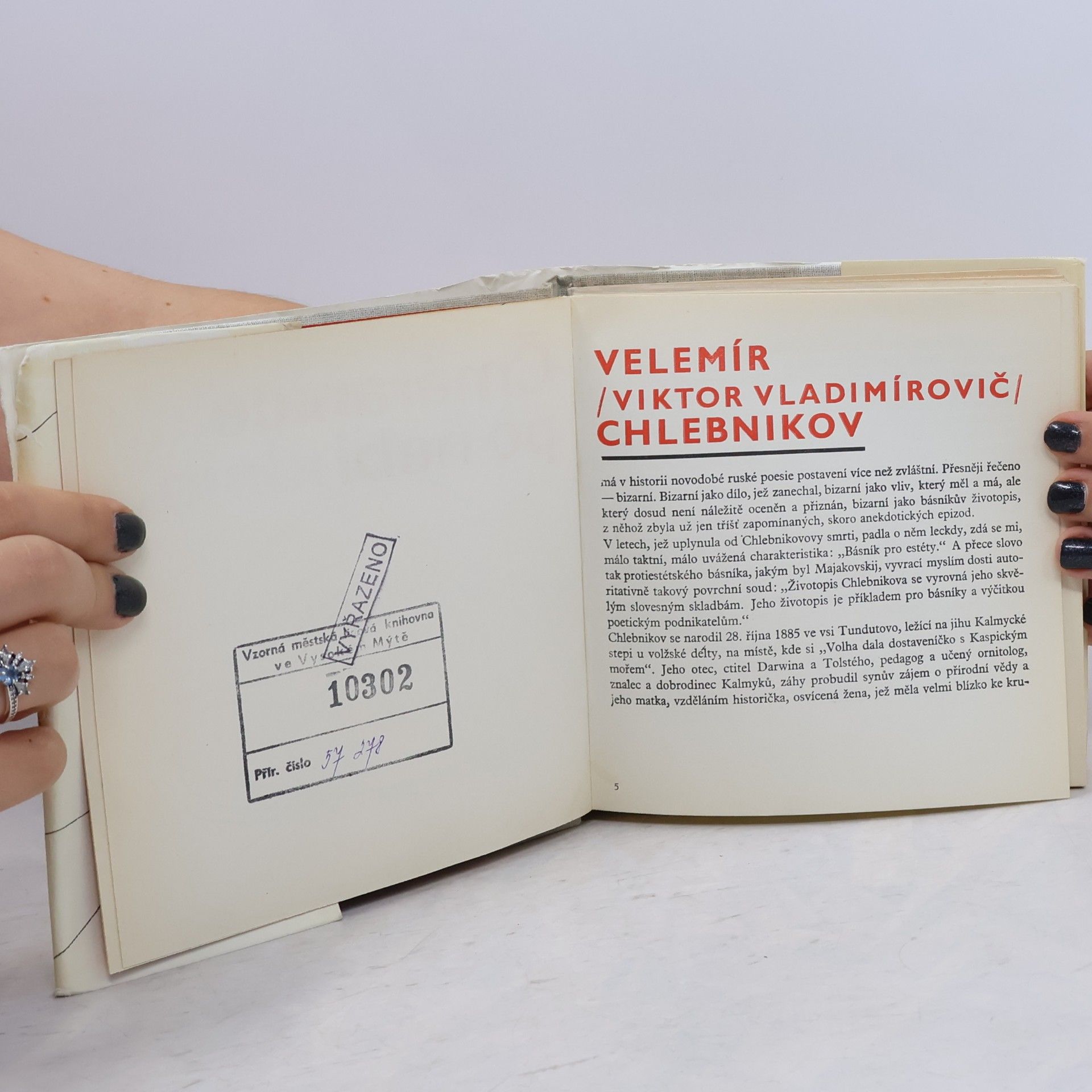 Velemir Chlebnikov Čmáranice po nebi