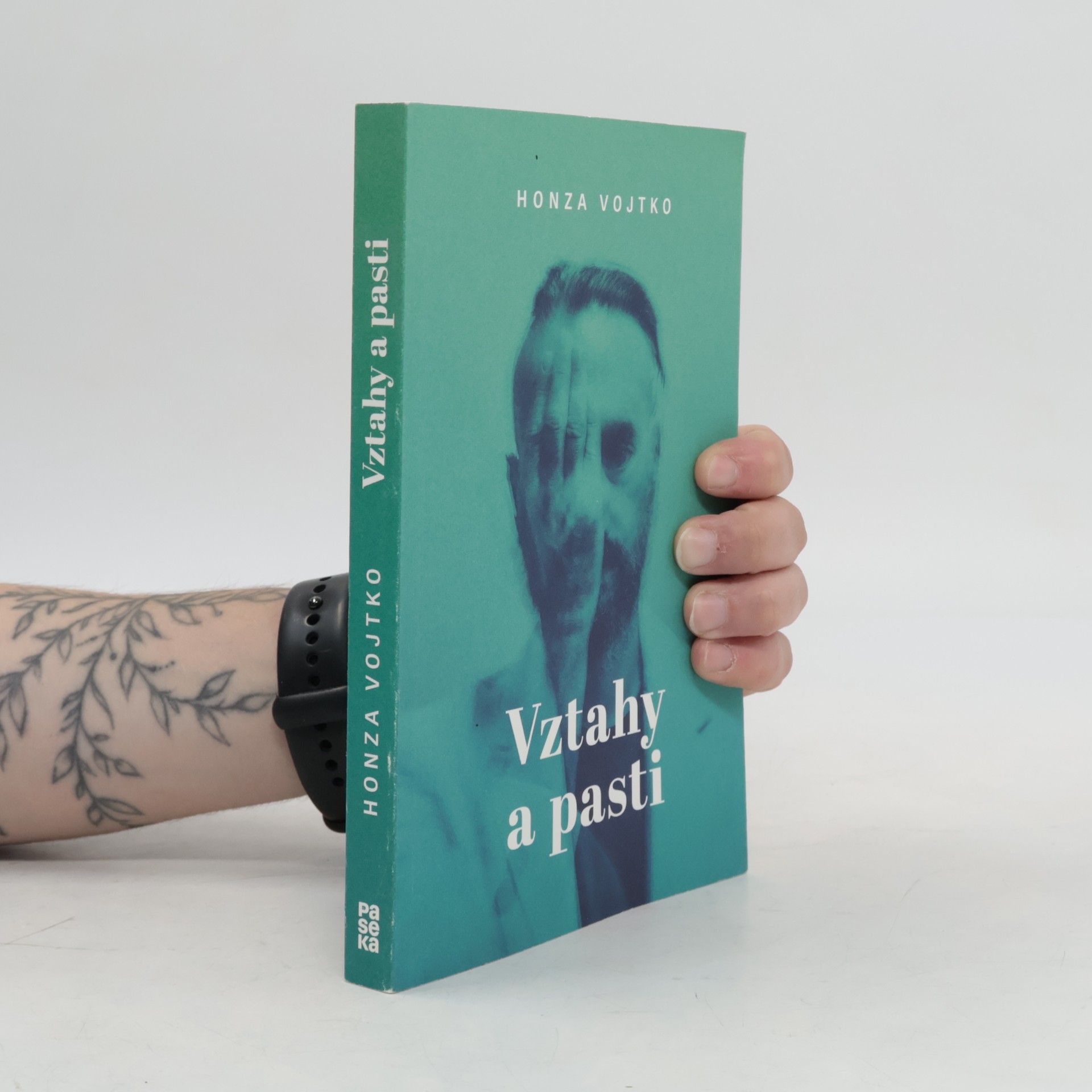 Ján Vojtko Vztahy a pasti