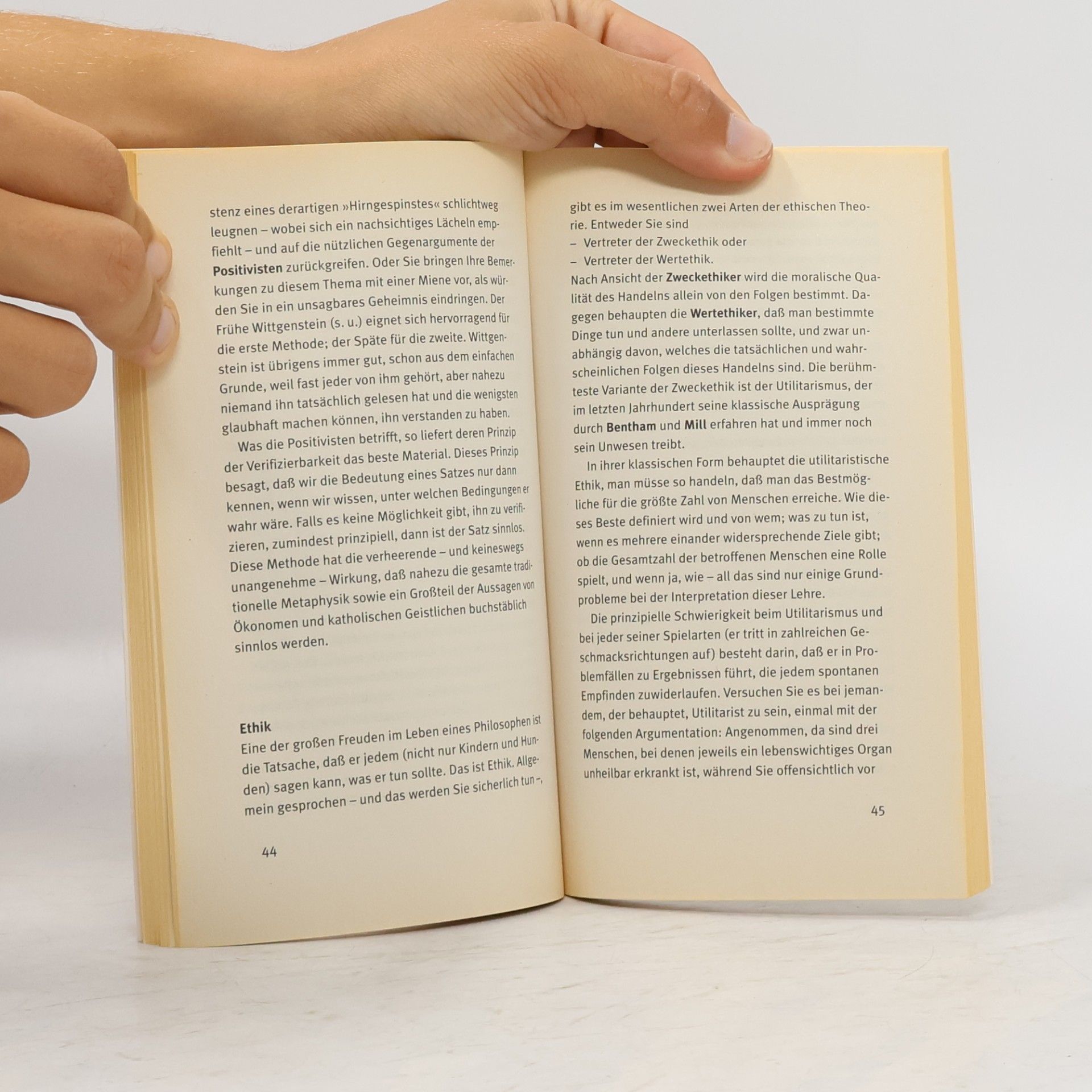 Robert J. Hankinson Clever bluffen, Philosophie