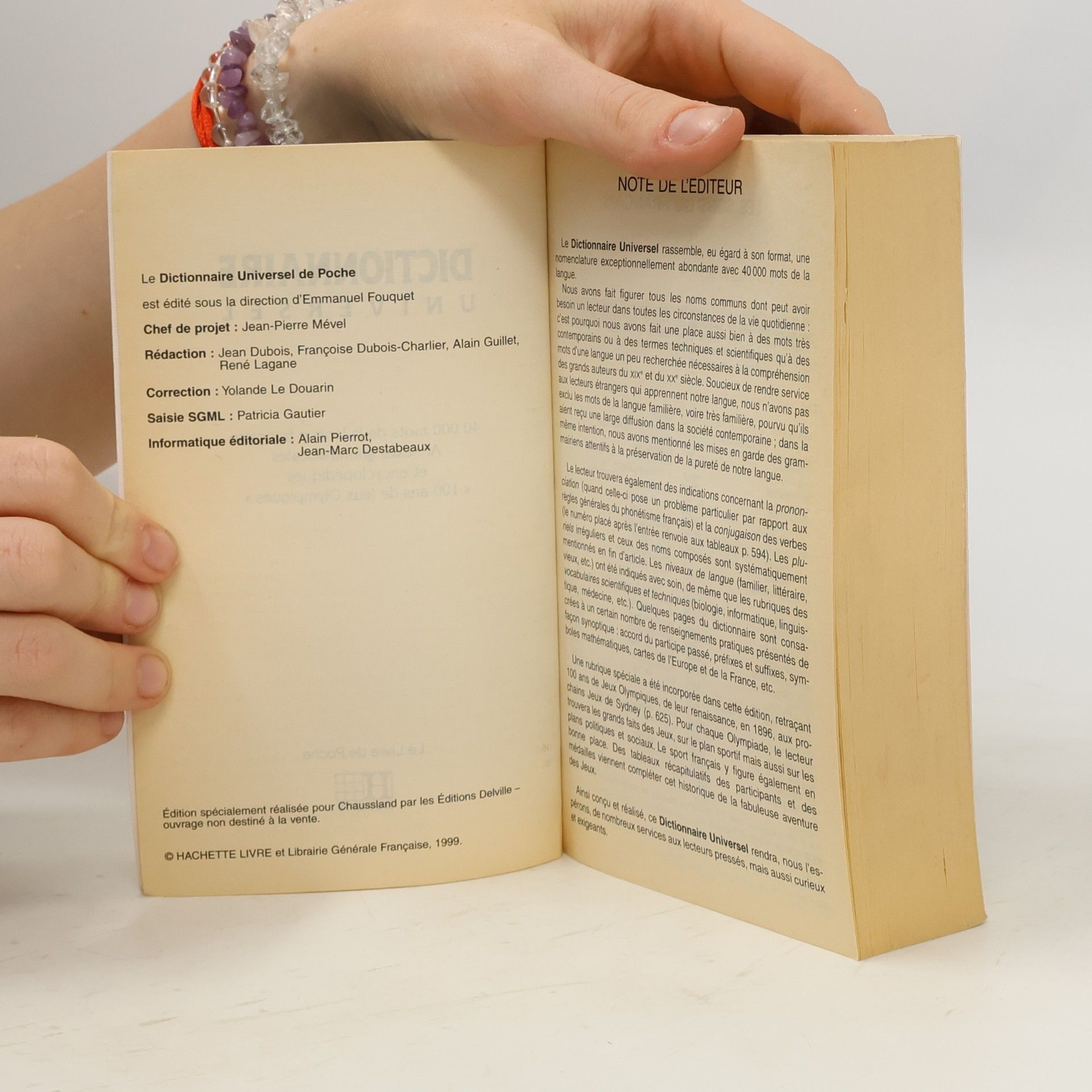 Various authors Dictionnaire universel