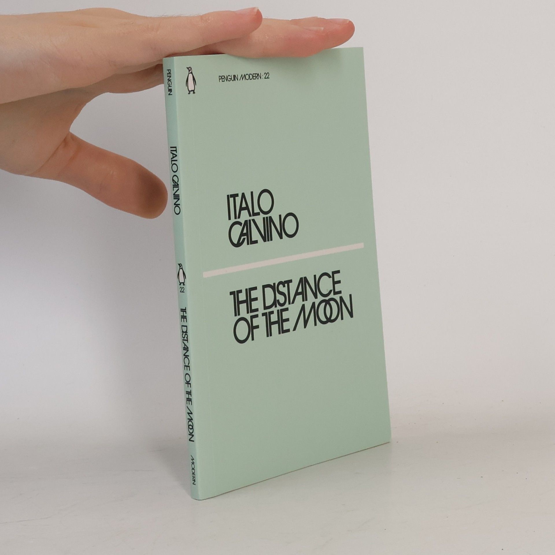 Italo Calvino The Distance of the Moon