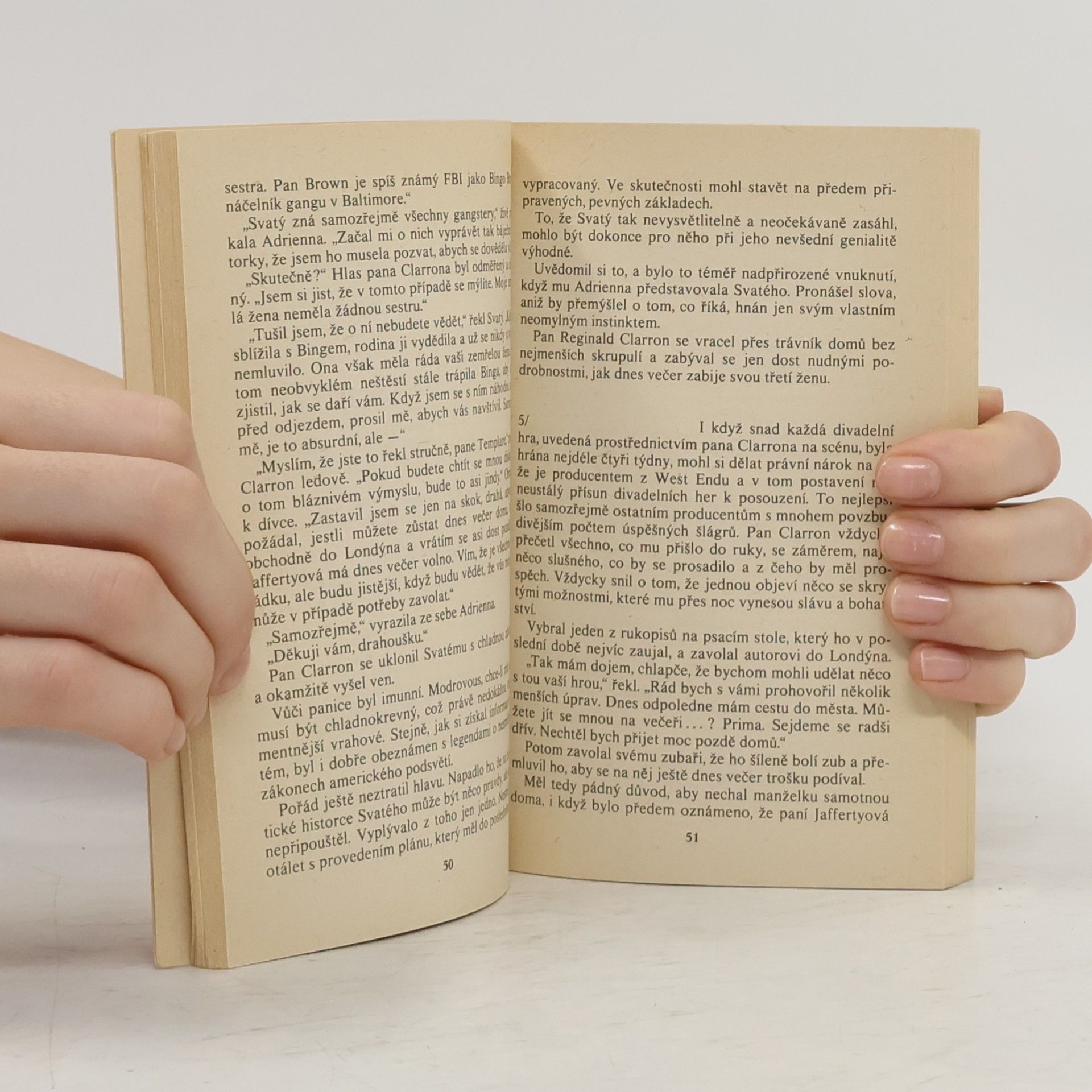 Leslie Charteris Svatý opět přichází