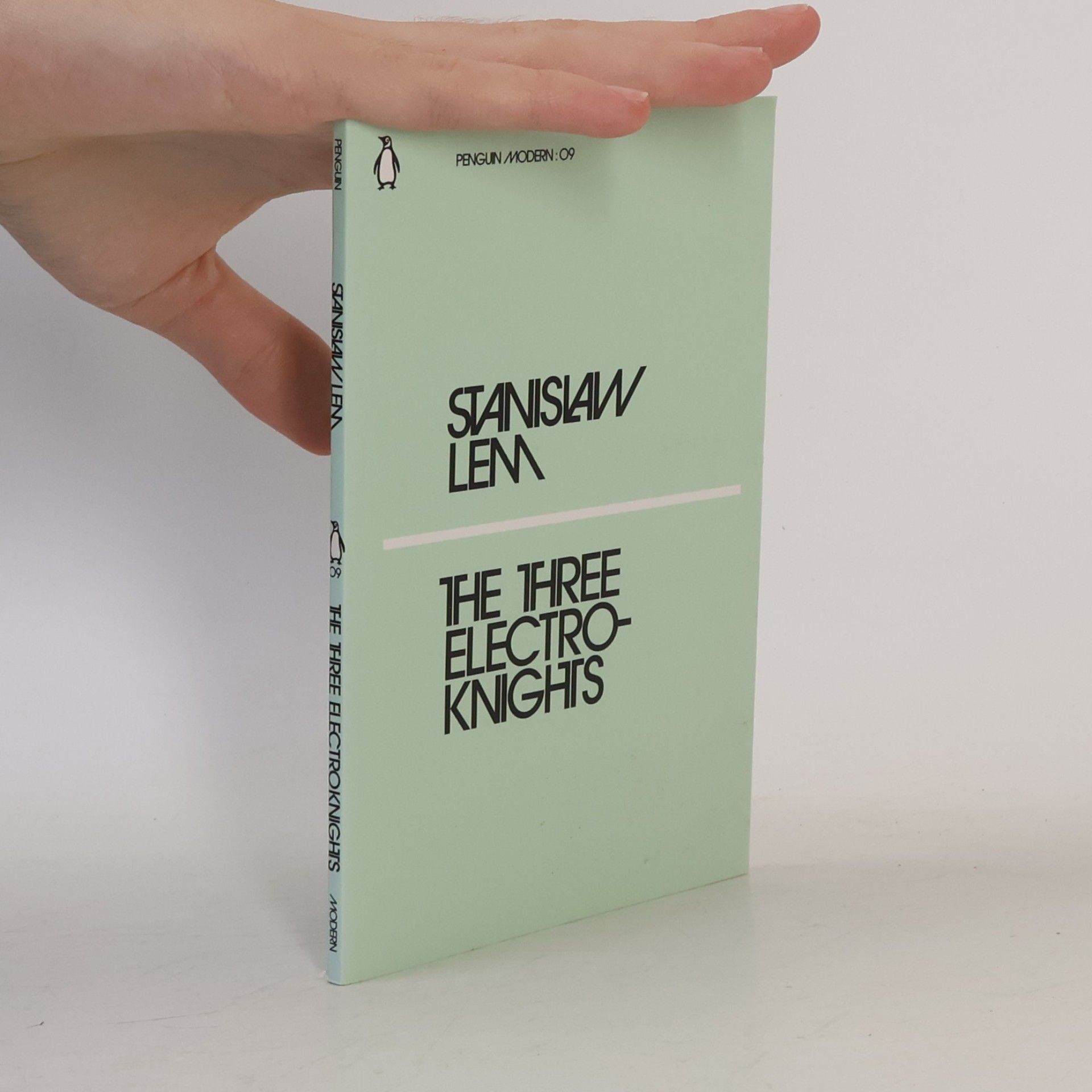 Stanisław Lem The Three Electroknights