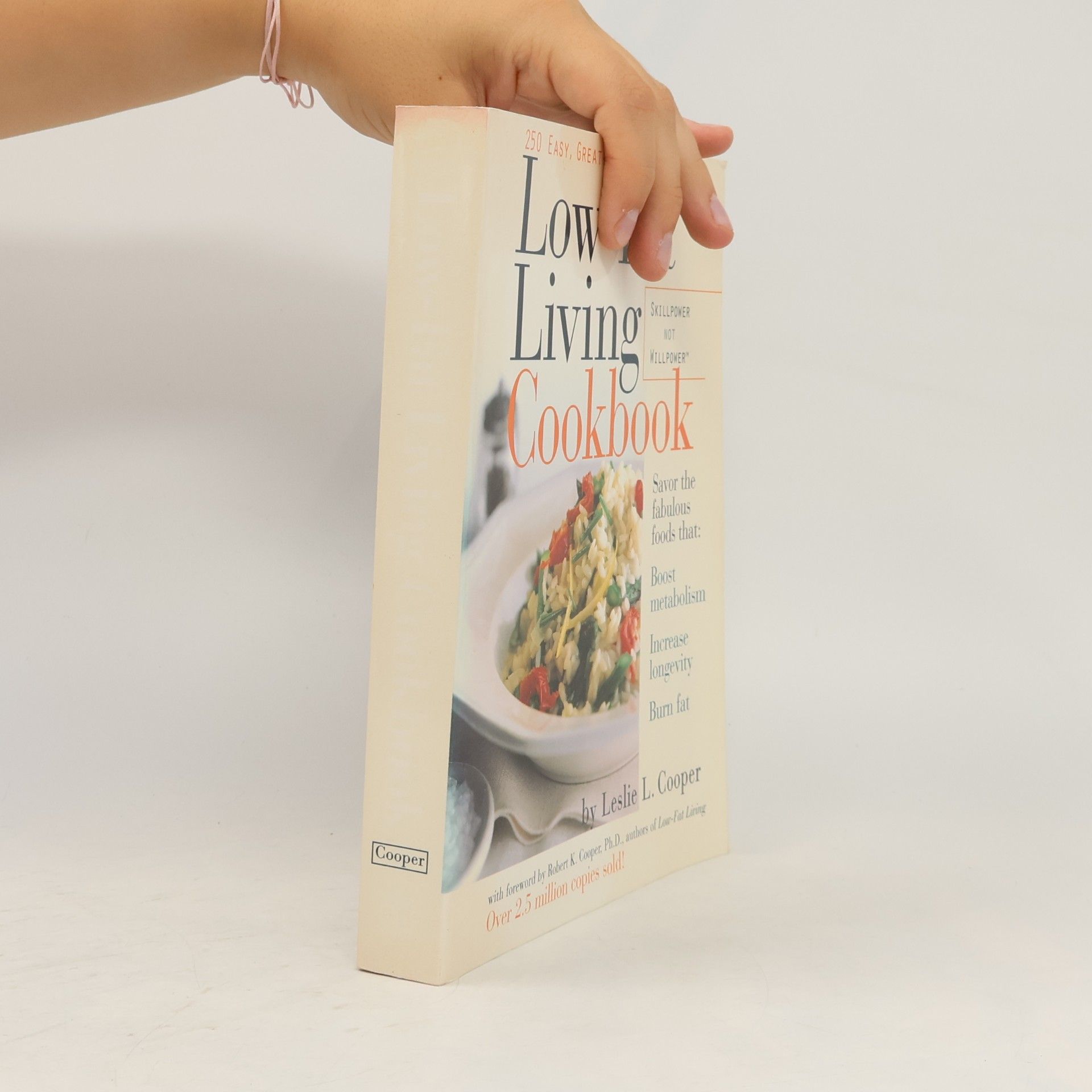 Robert K. Cooper Low-Fat Living Cookbook