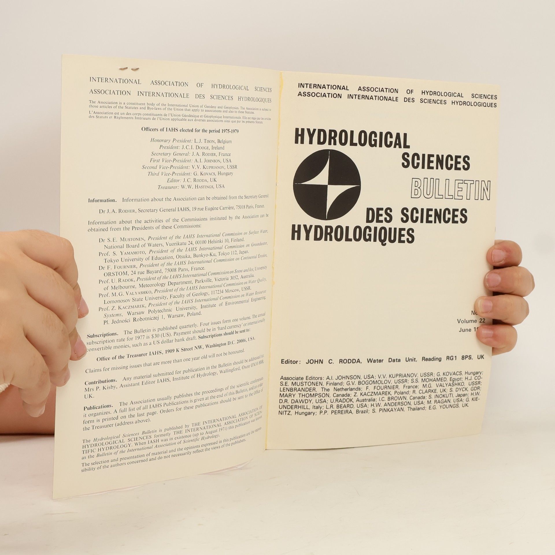 Collectif d'auteurs Hydrological Sciences Bulletin 22