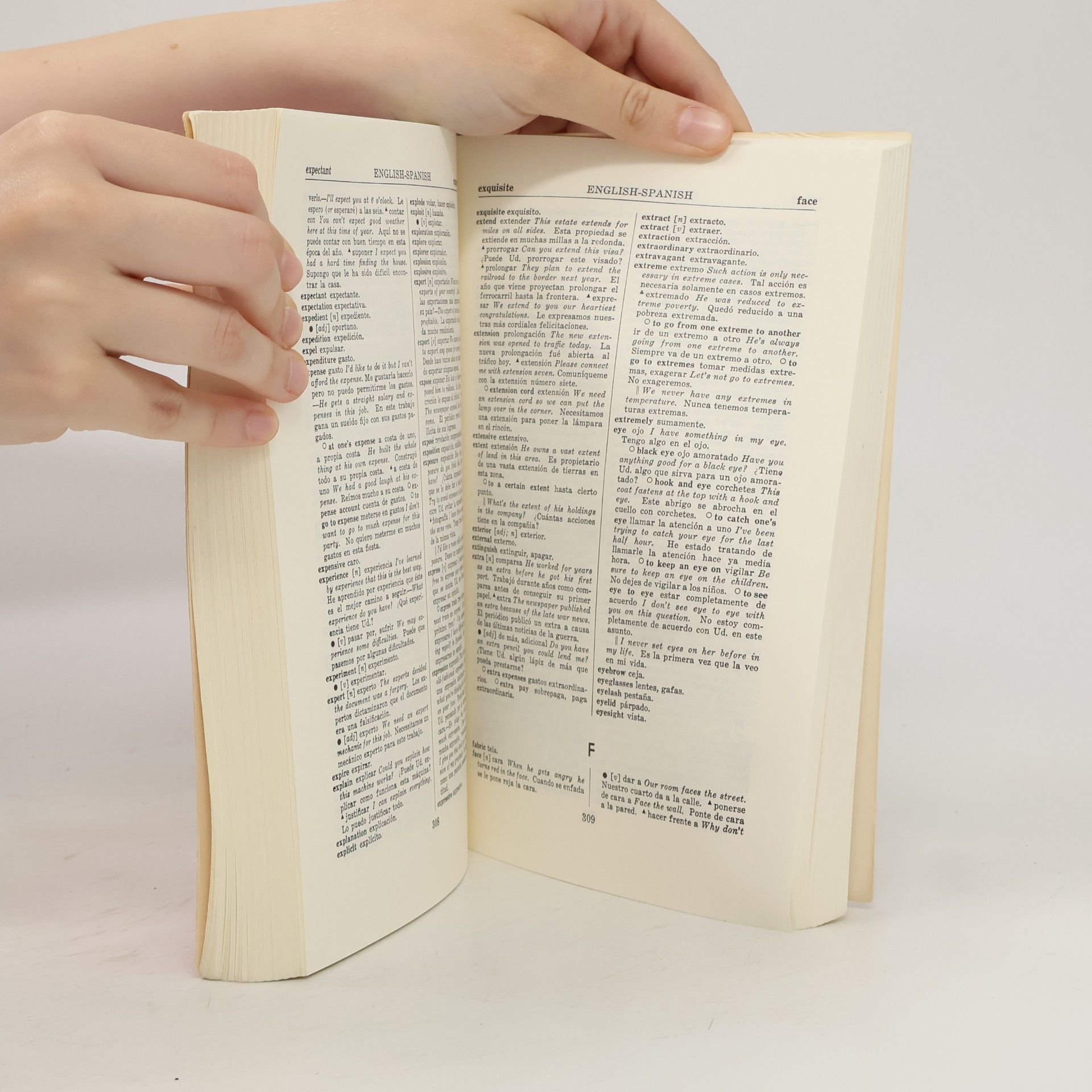 Autorenkollektiv A Phrase and Sentence Dictionary of Spoken Spanish