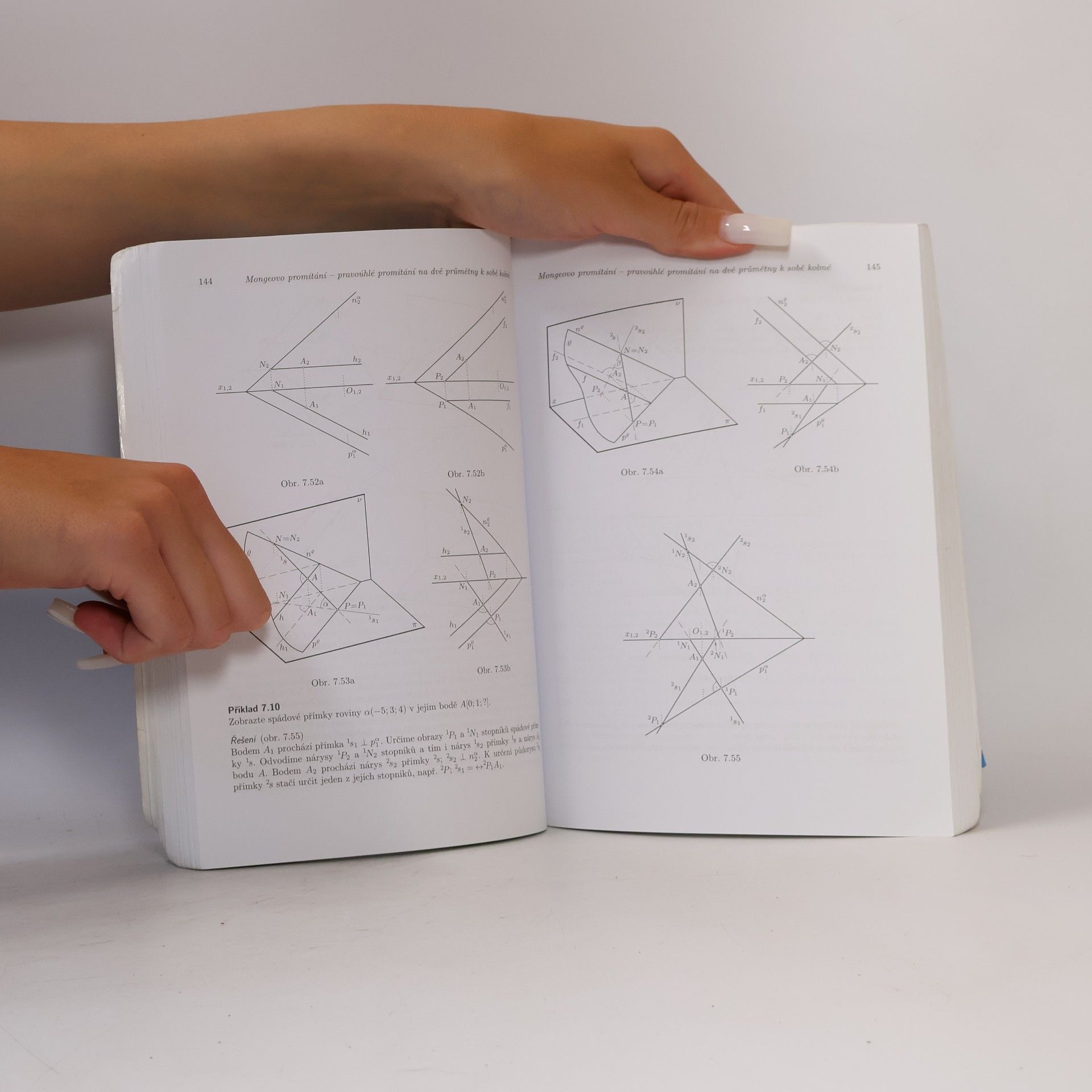 Eva Pomykalová Deskriptivní geometrie pro střední školy