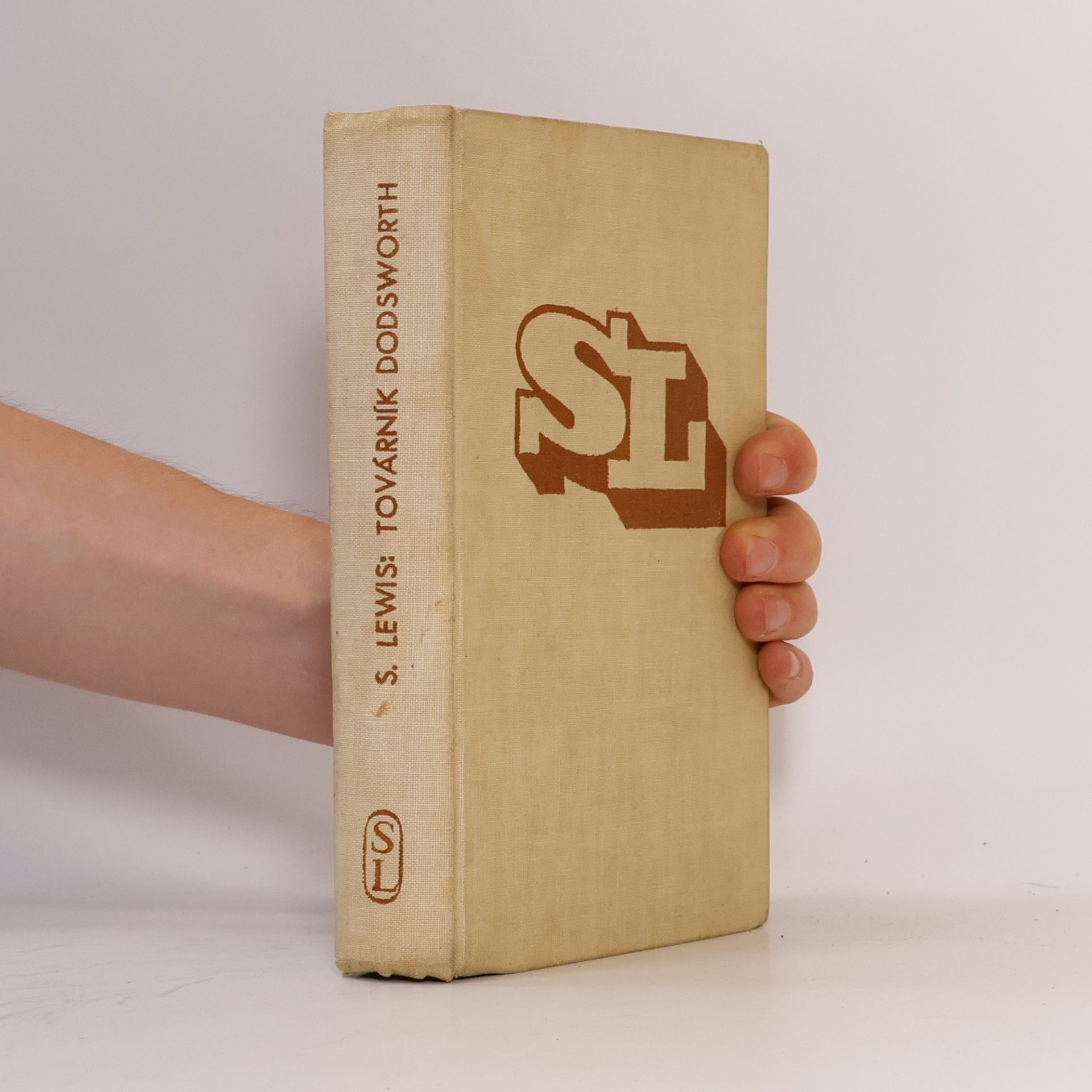 Sinclair Lewis Továrník Dodsworth