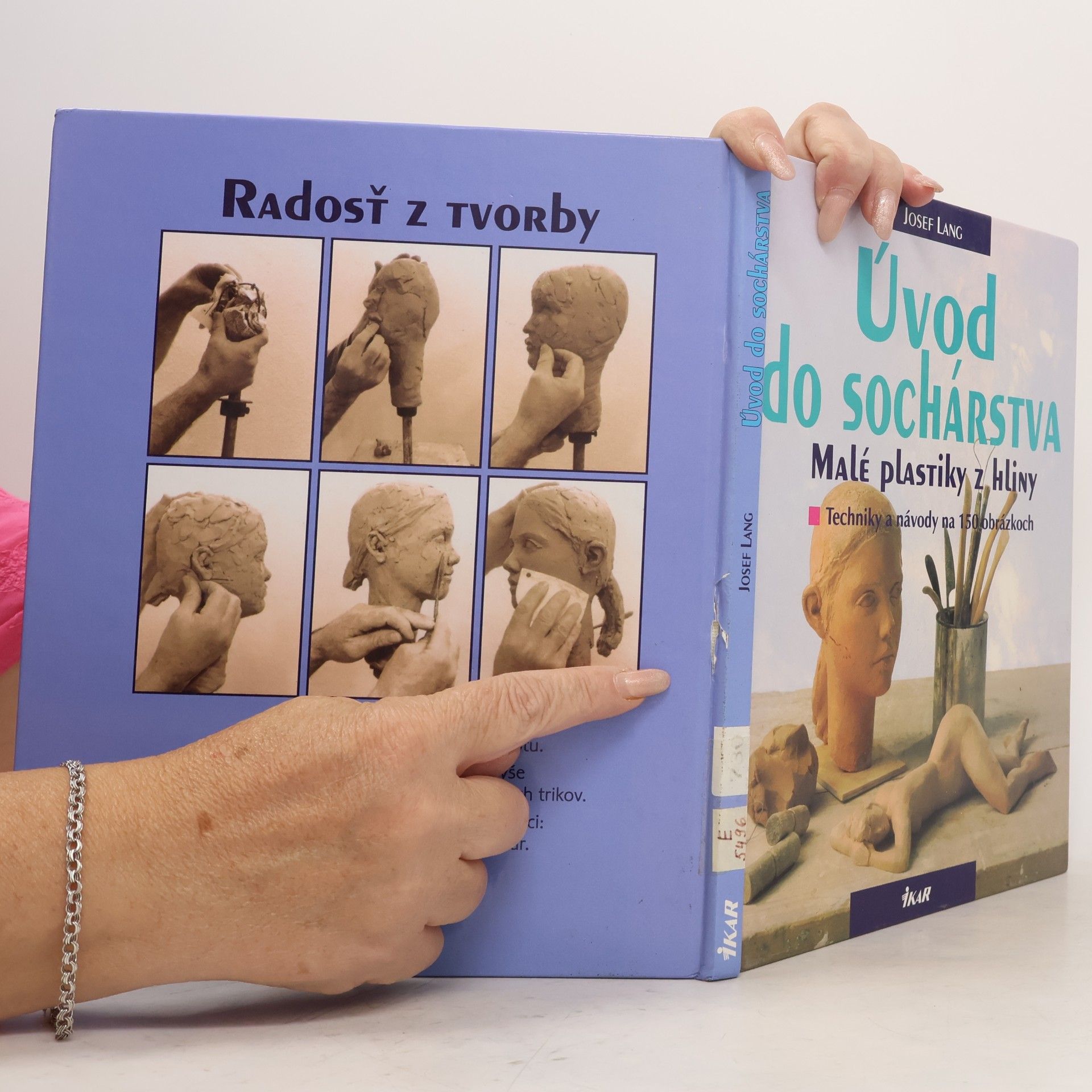 Josef Lang Úvod do sochárstva: malé plastiky z hliny