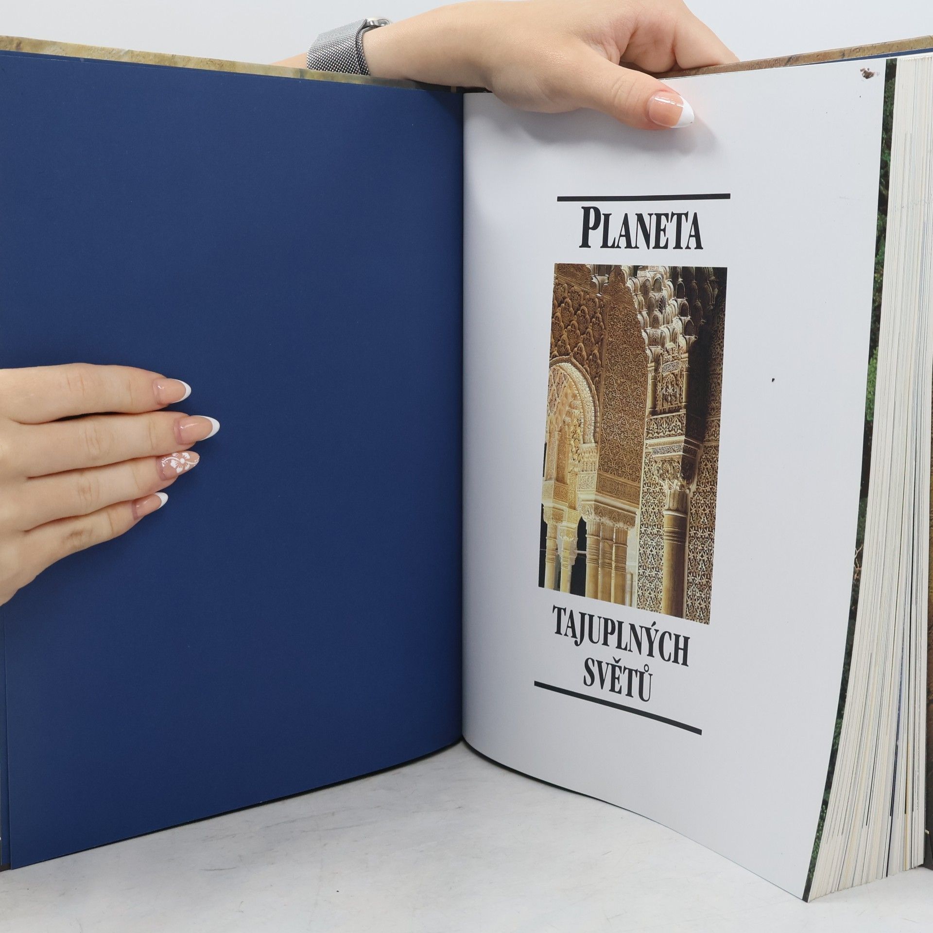 Kolektiv autorů Planeta tajuplných světů
