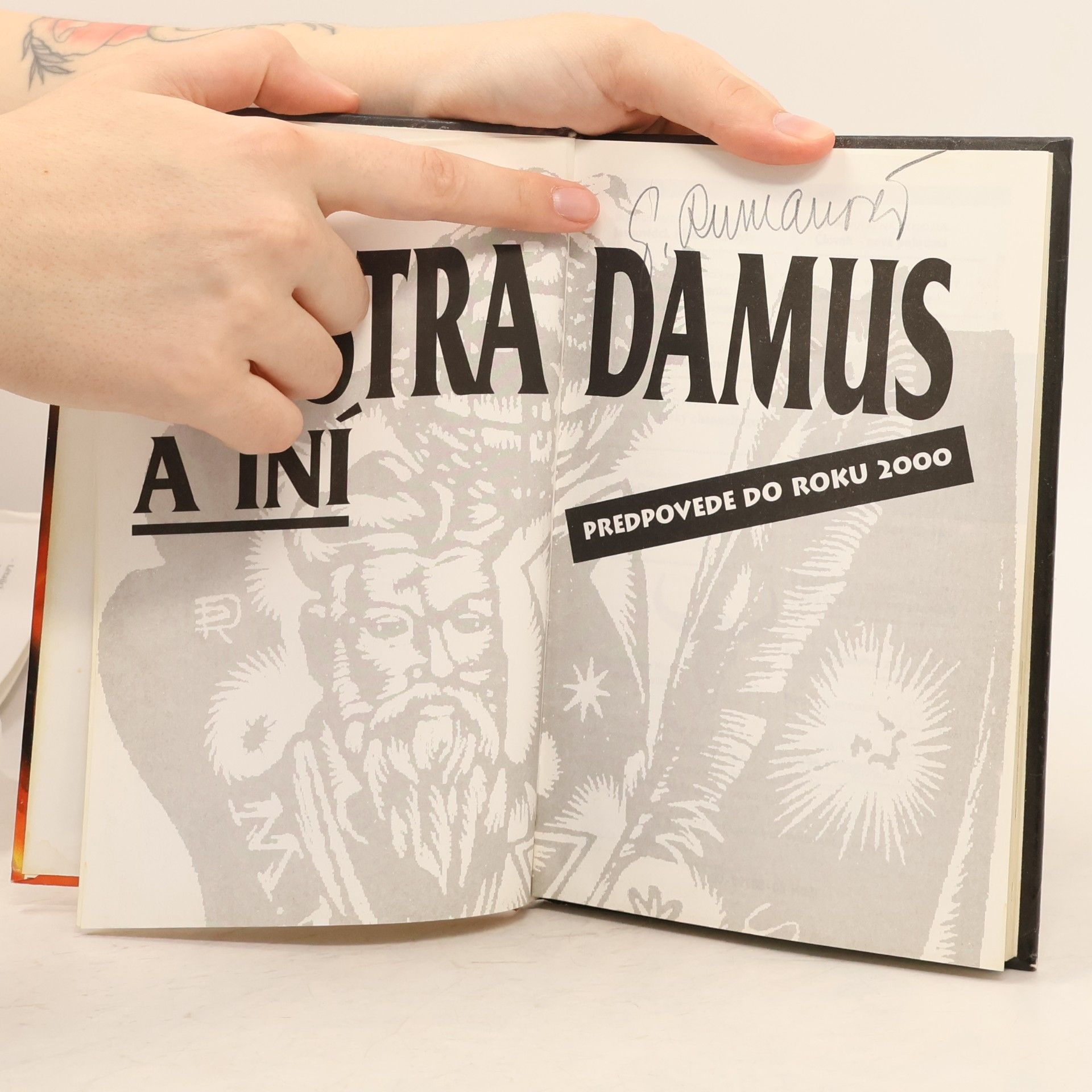 Various authors Nostradamus a iní - predpovede do roku 2000