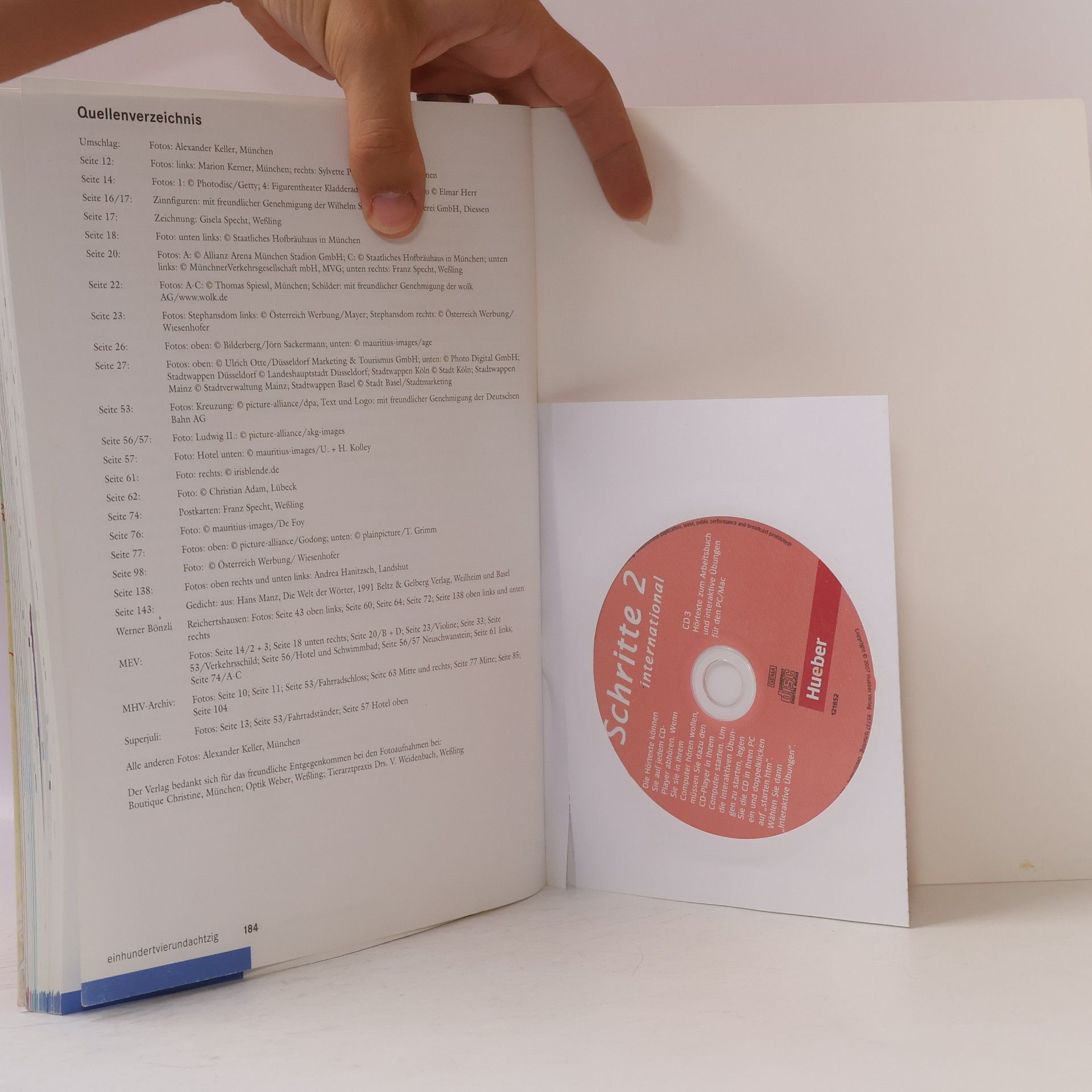 Daniela Niebisch Schritte International 2. Kursbuch + Arbeitsbuch. Niveau A1/2