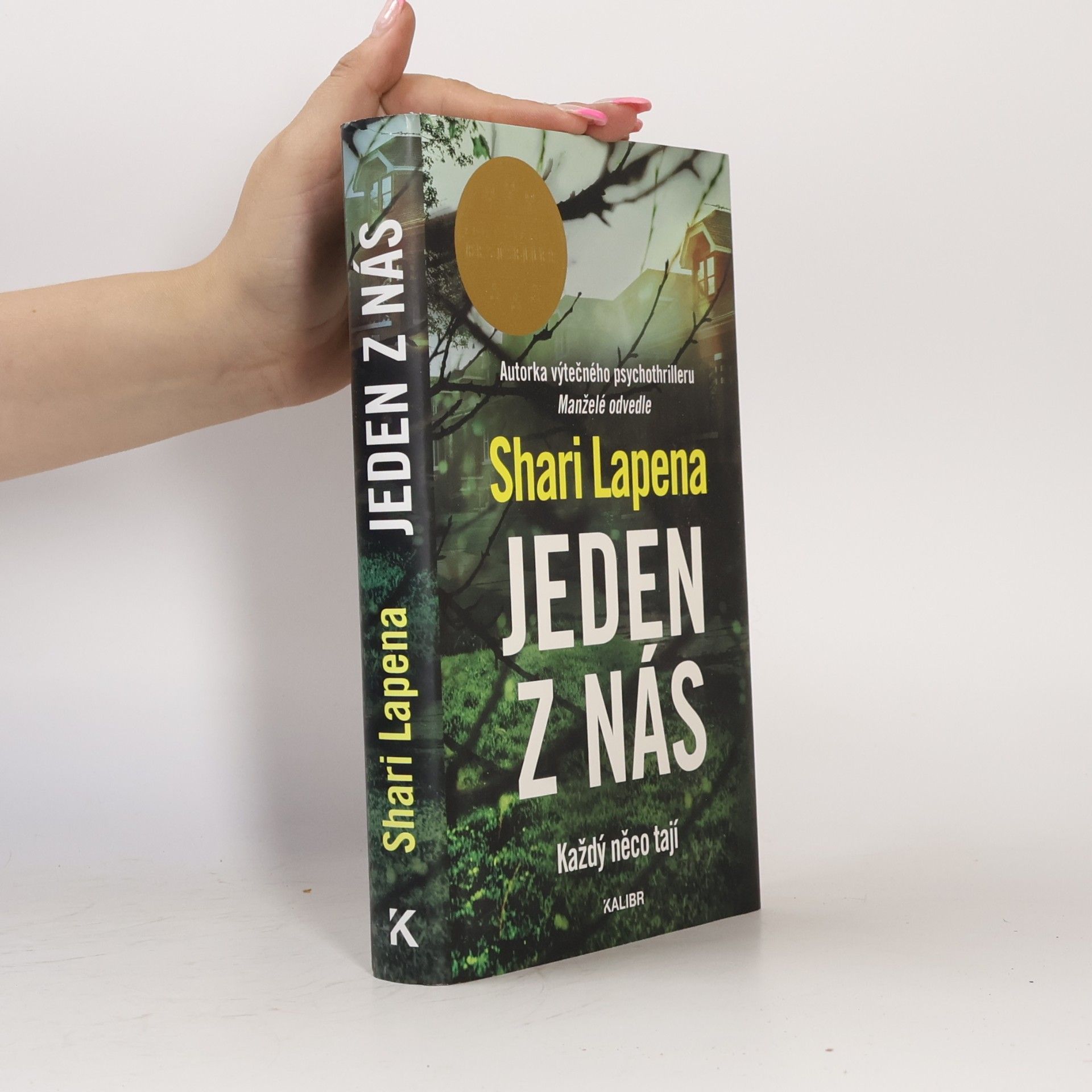 Shari Lapena Jeden z nás
