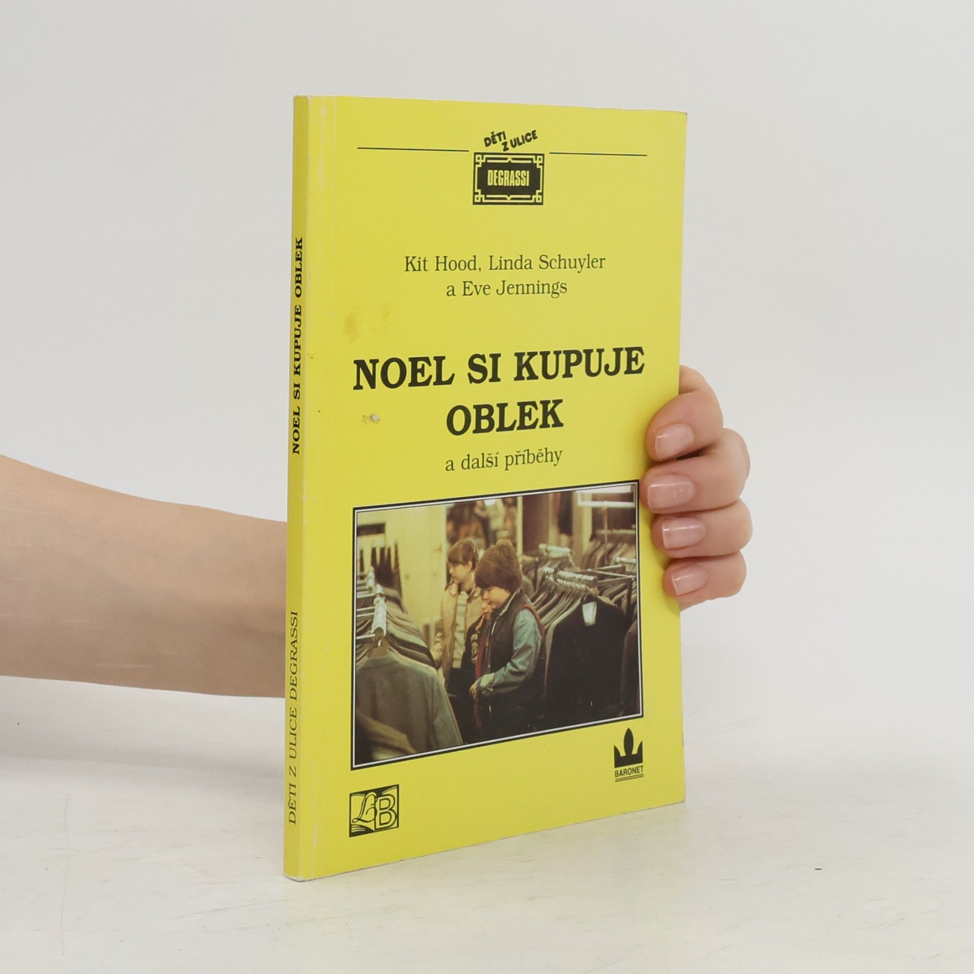 Eve Jennings Noel si kupuje oblek a další příběhy