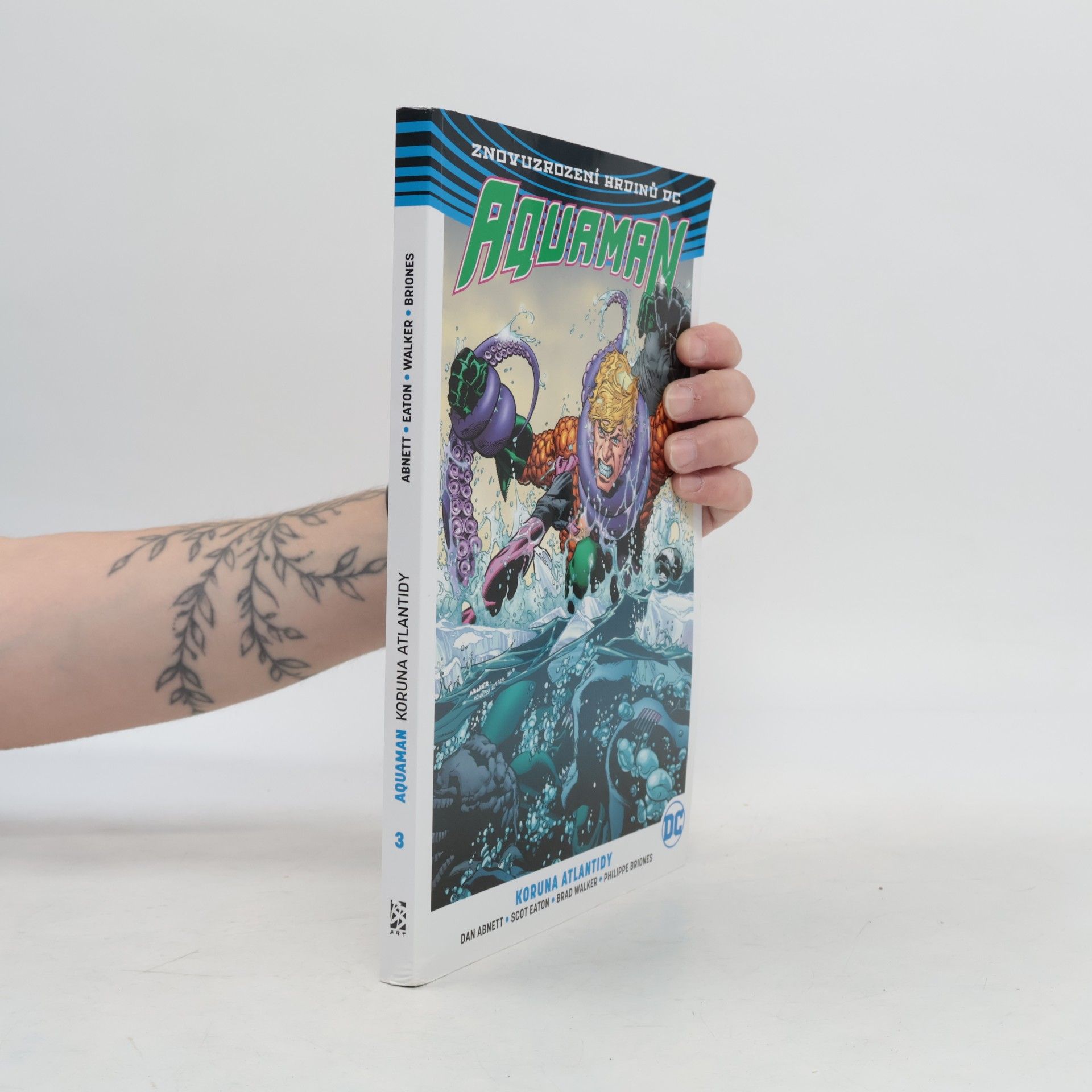 Dan Abnett Aquaman 3: Koruna Atlantidy
