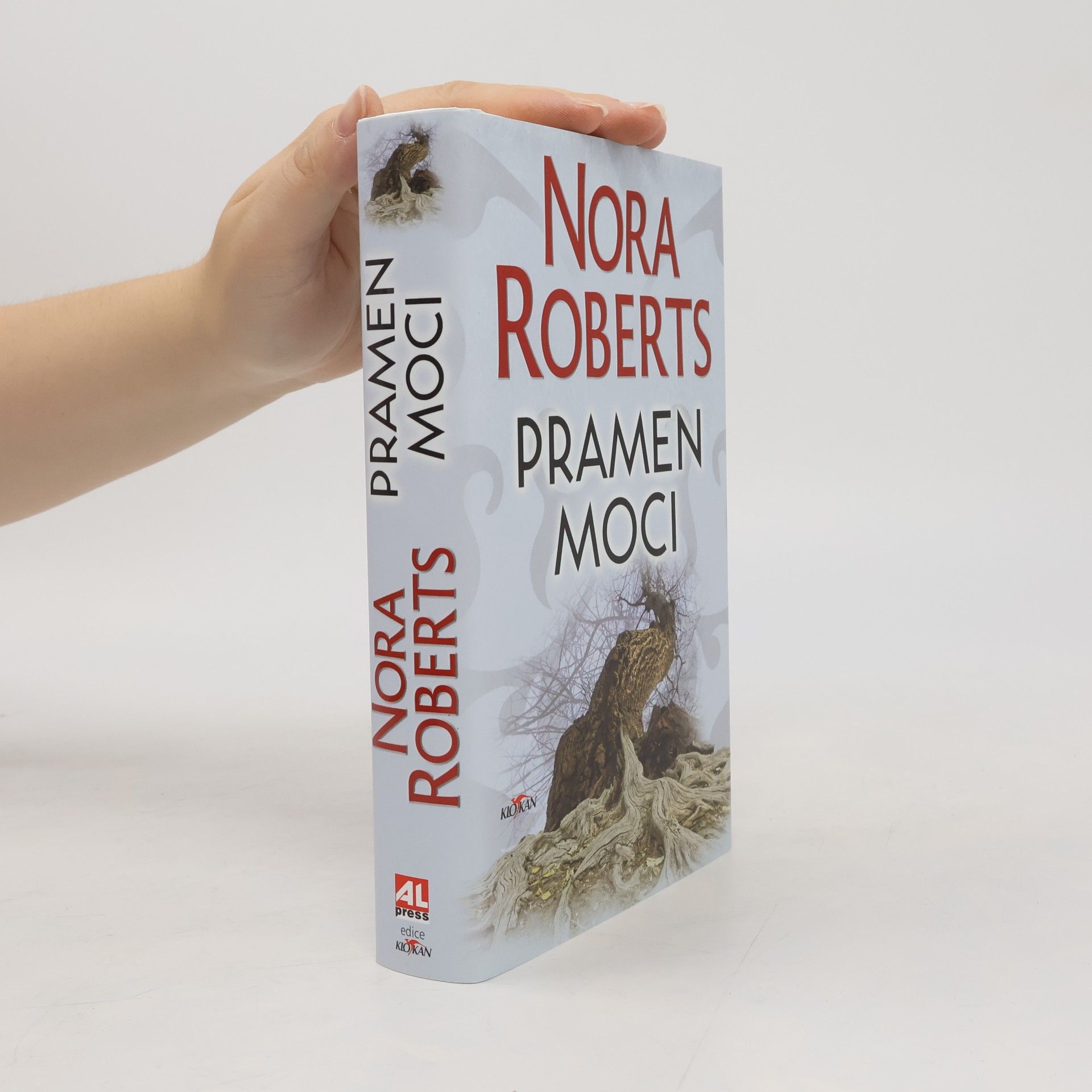 Nora Roberts Pramen moci