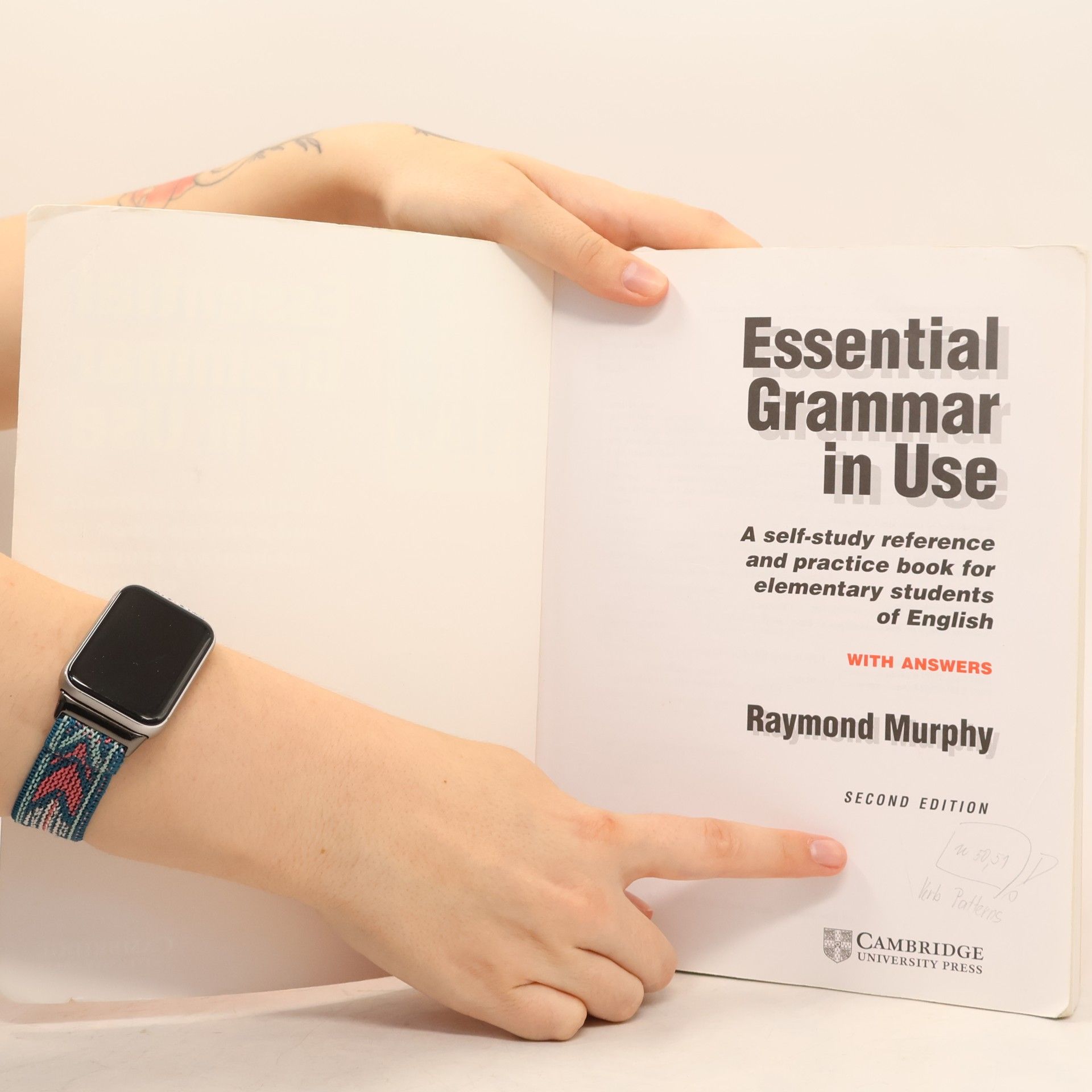 Raymond Murphy Essential Grammar in Use With Answers