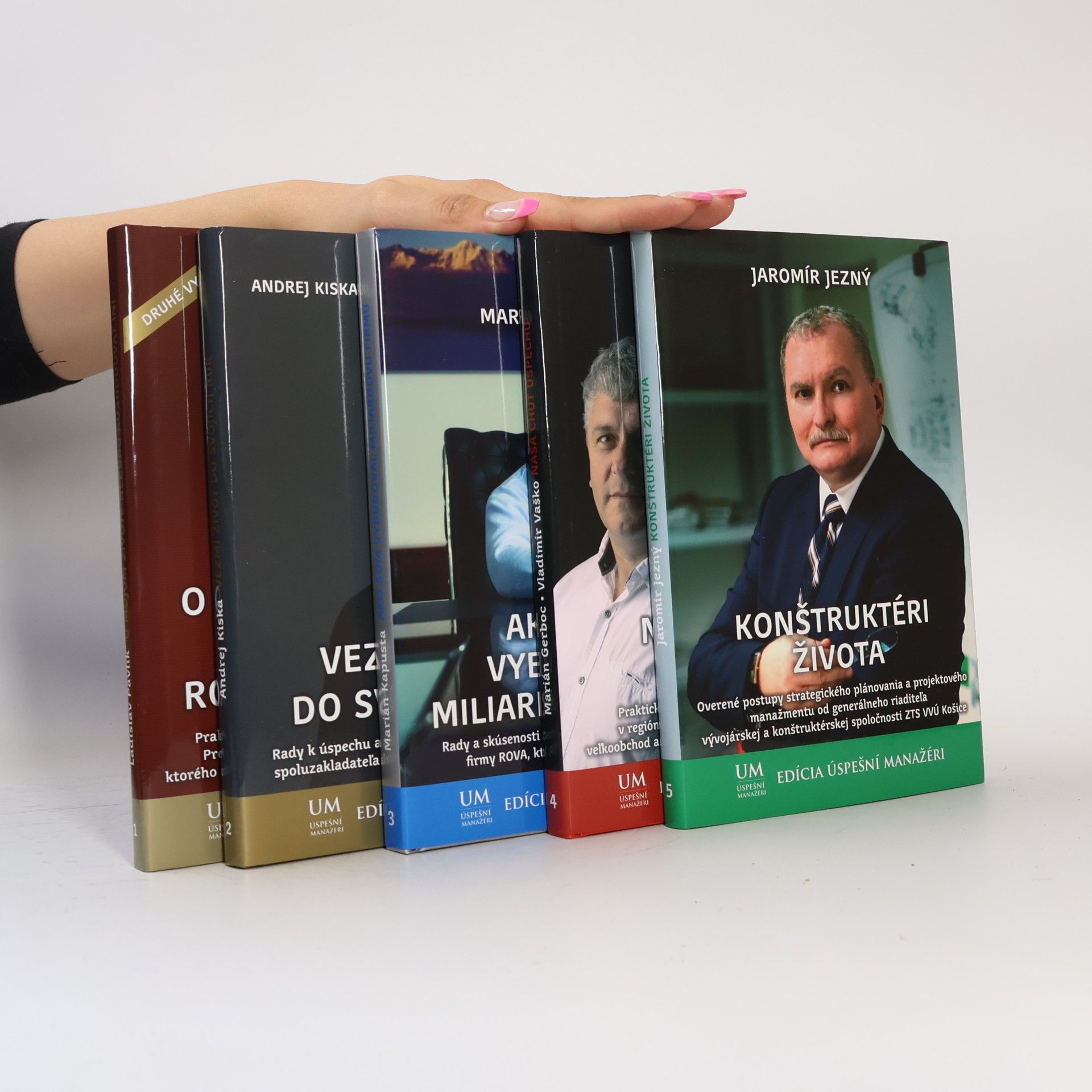 Autorenkollektiv Úspešní manažéri (5 svazků, box)