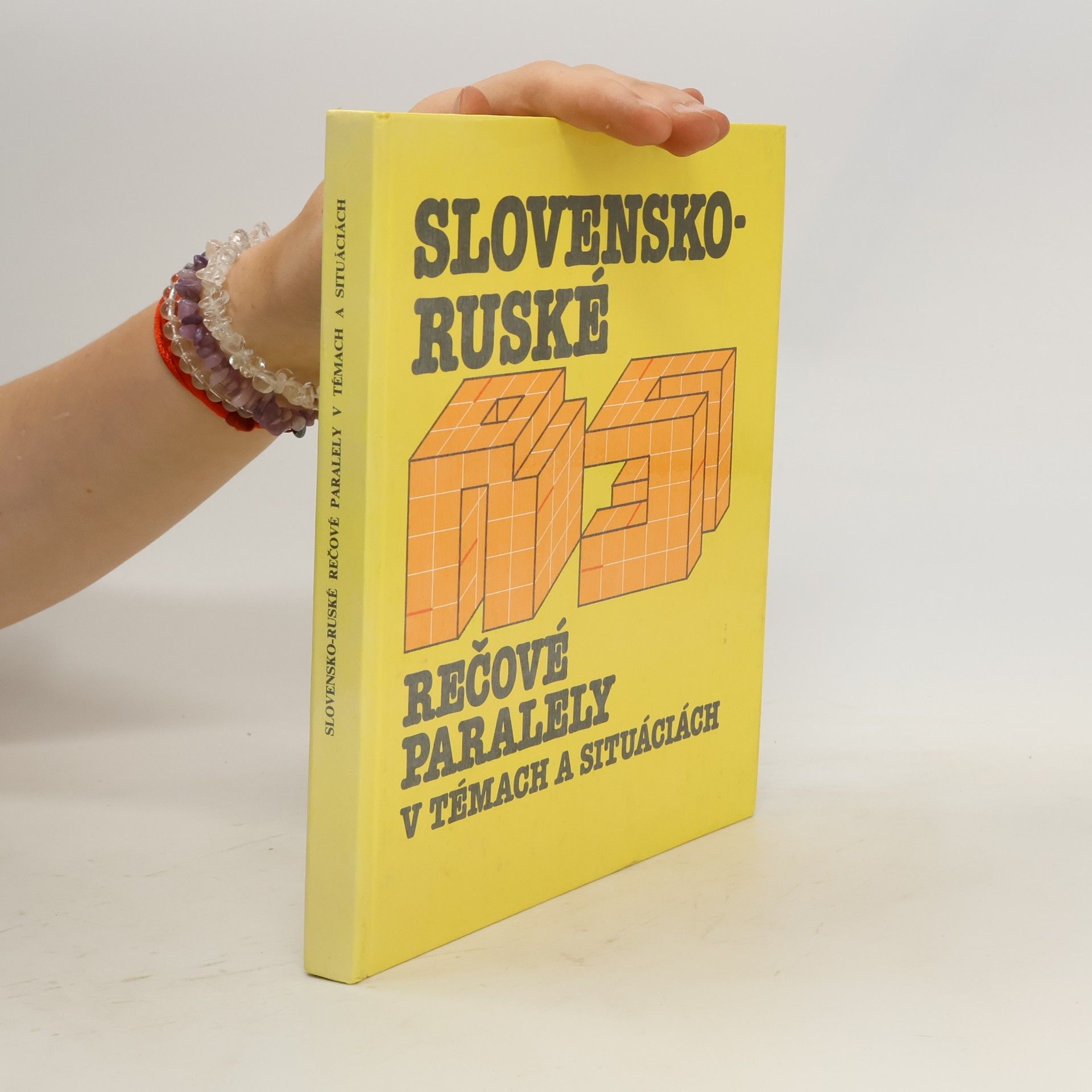 Autorenkollektiv Slovensko-ruské rečové paralely v témach a situáciach