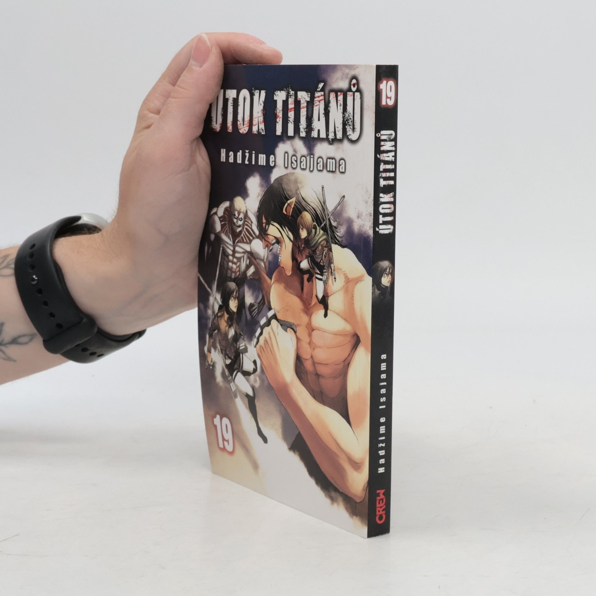 Hajime Isayama Útok titánů 19