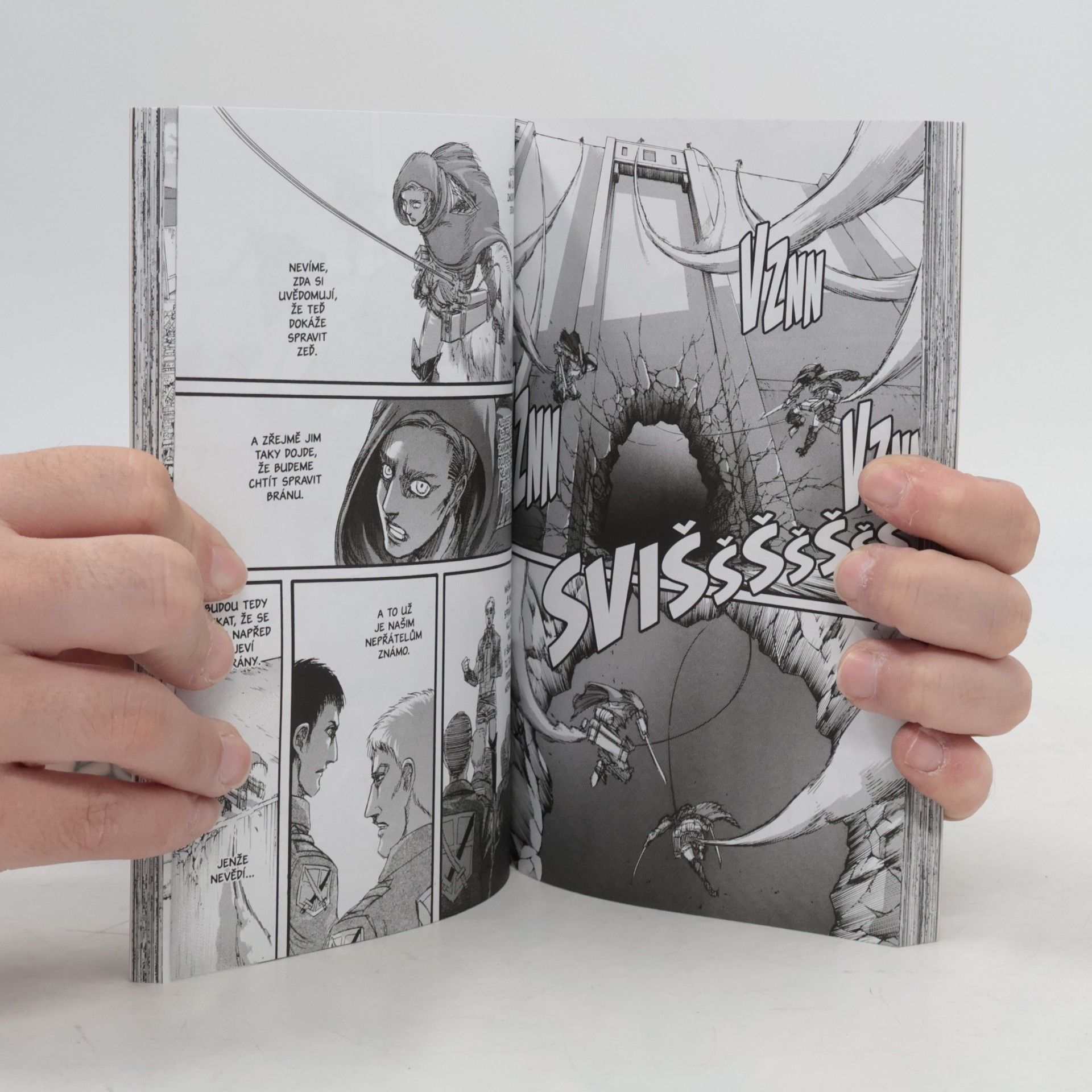 Hajime Isayama Útok titánů 18