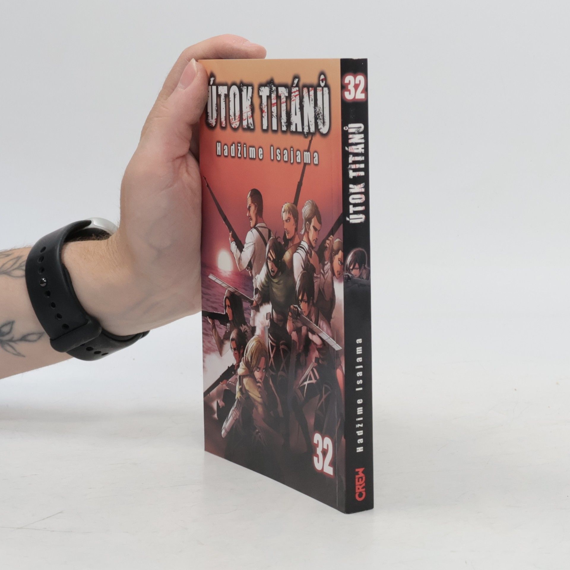 Hajime Isayama Útok titánů. 32