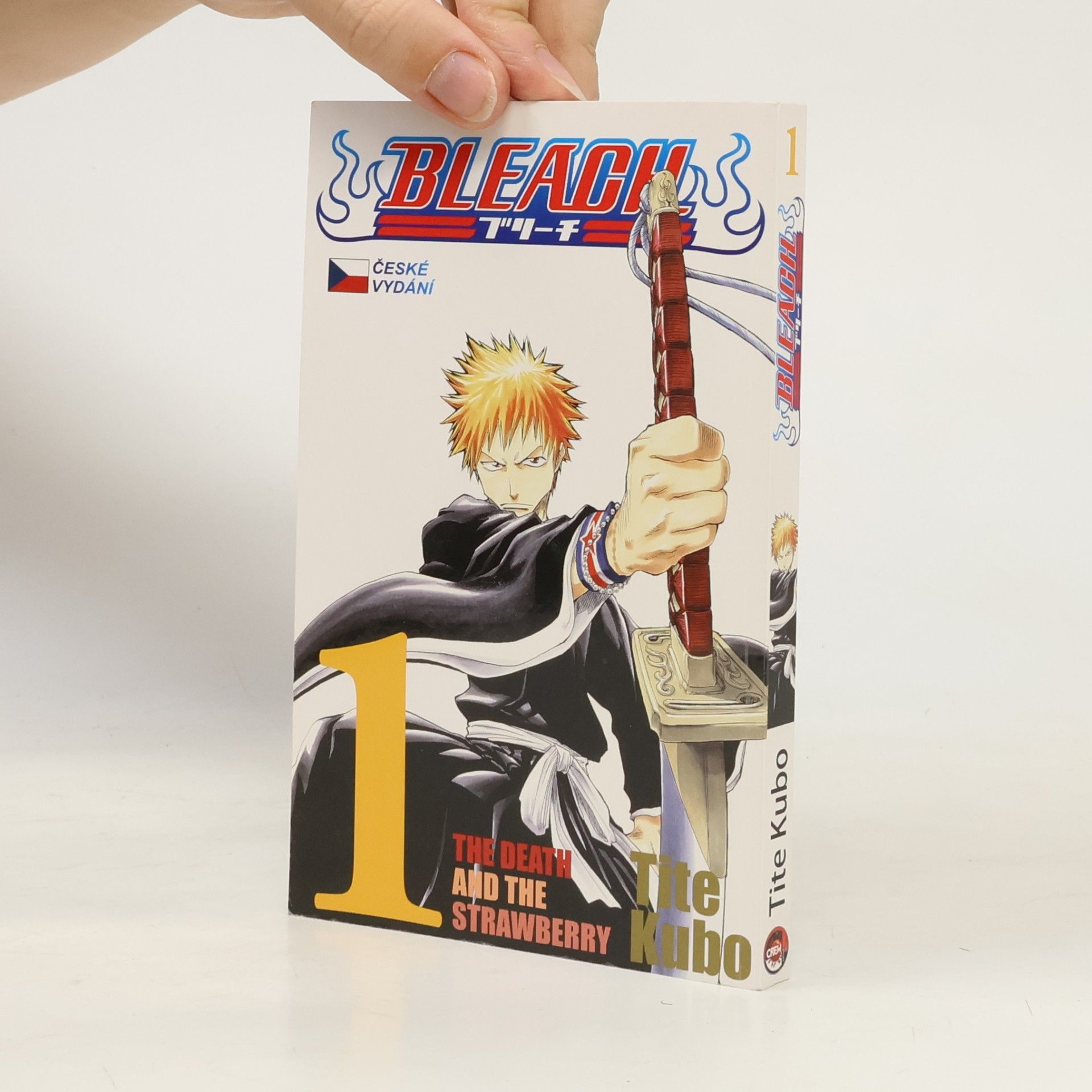 Tite Kubo Bleach. 1, The Death and the Strawberry