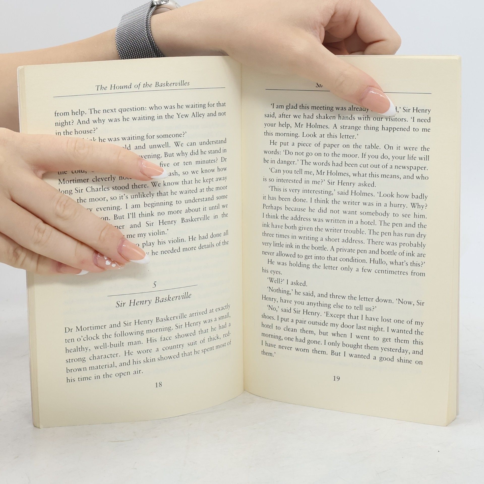 Arthur Conan Doyle The Hound of the Baskervilles