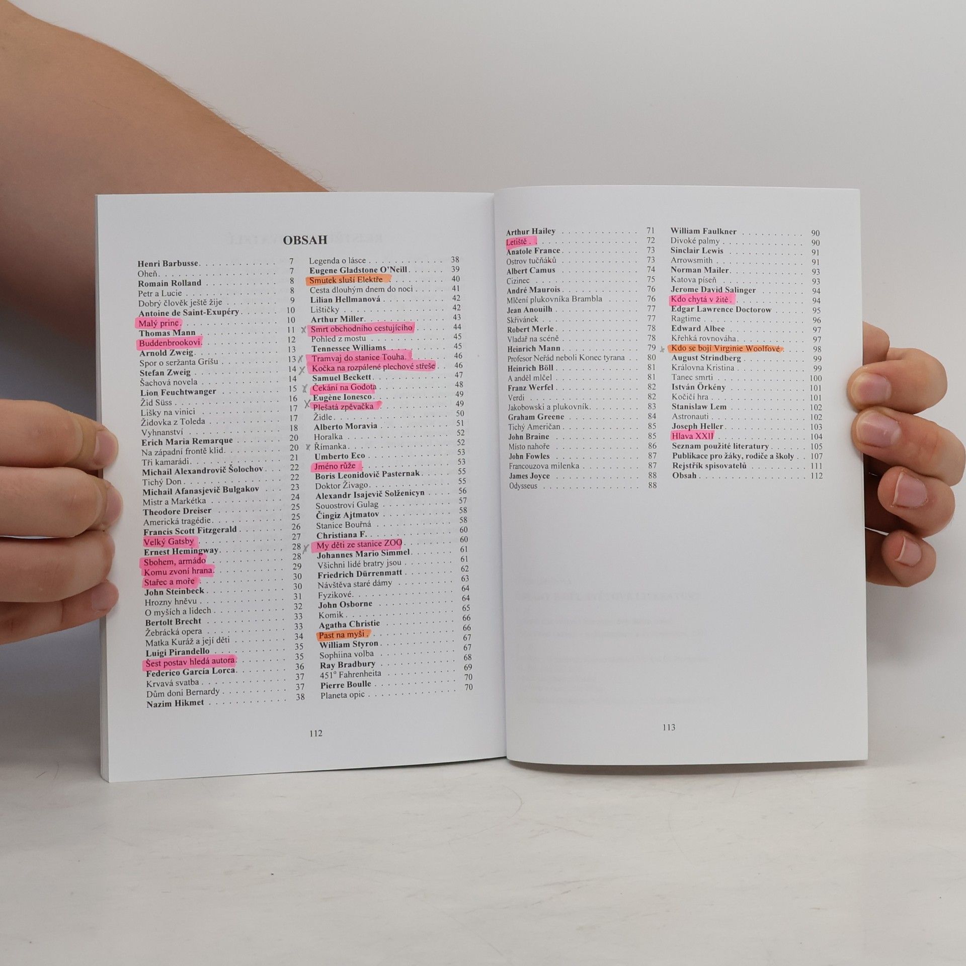 Libuše Ulrichová Obsahy z děl světové literatury. II. díl. Vybraná díla světové literatury dvacátého století