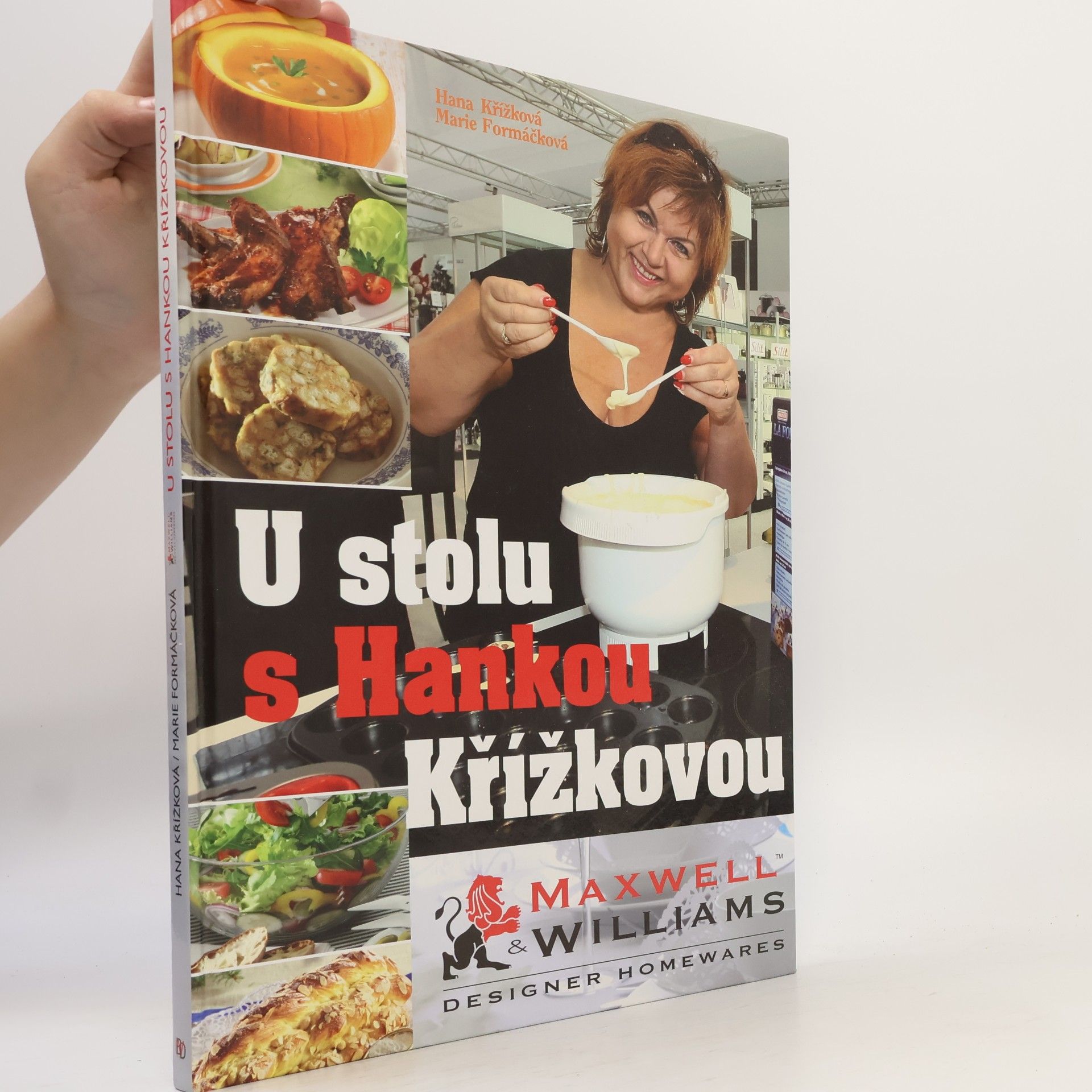 Hana Křížková U stolu s Hankou Křížkovou