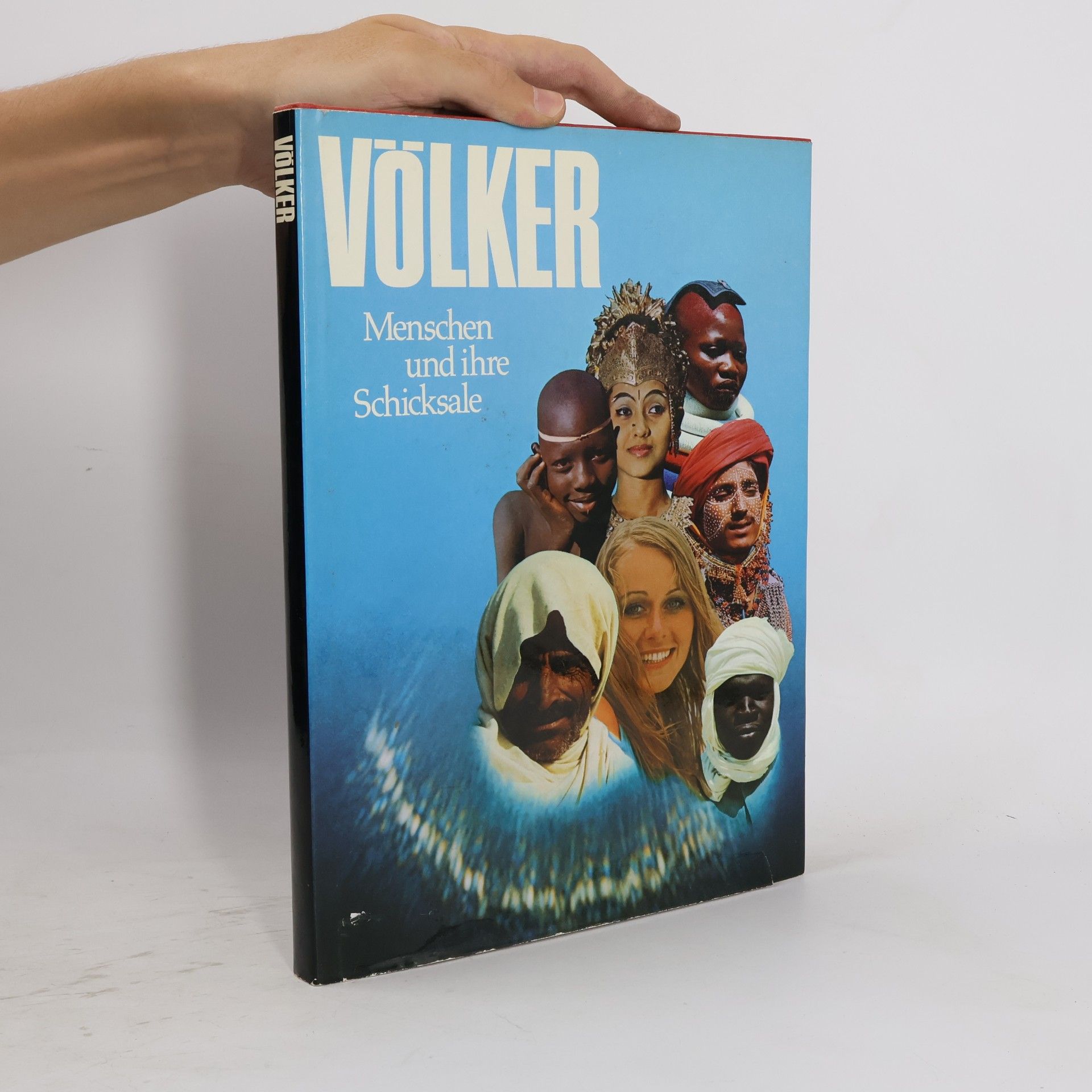 Auteurscollectief Völker. Menschen und ihre Schicksale